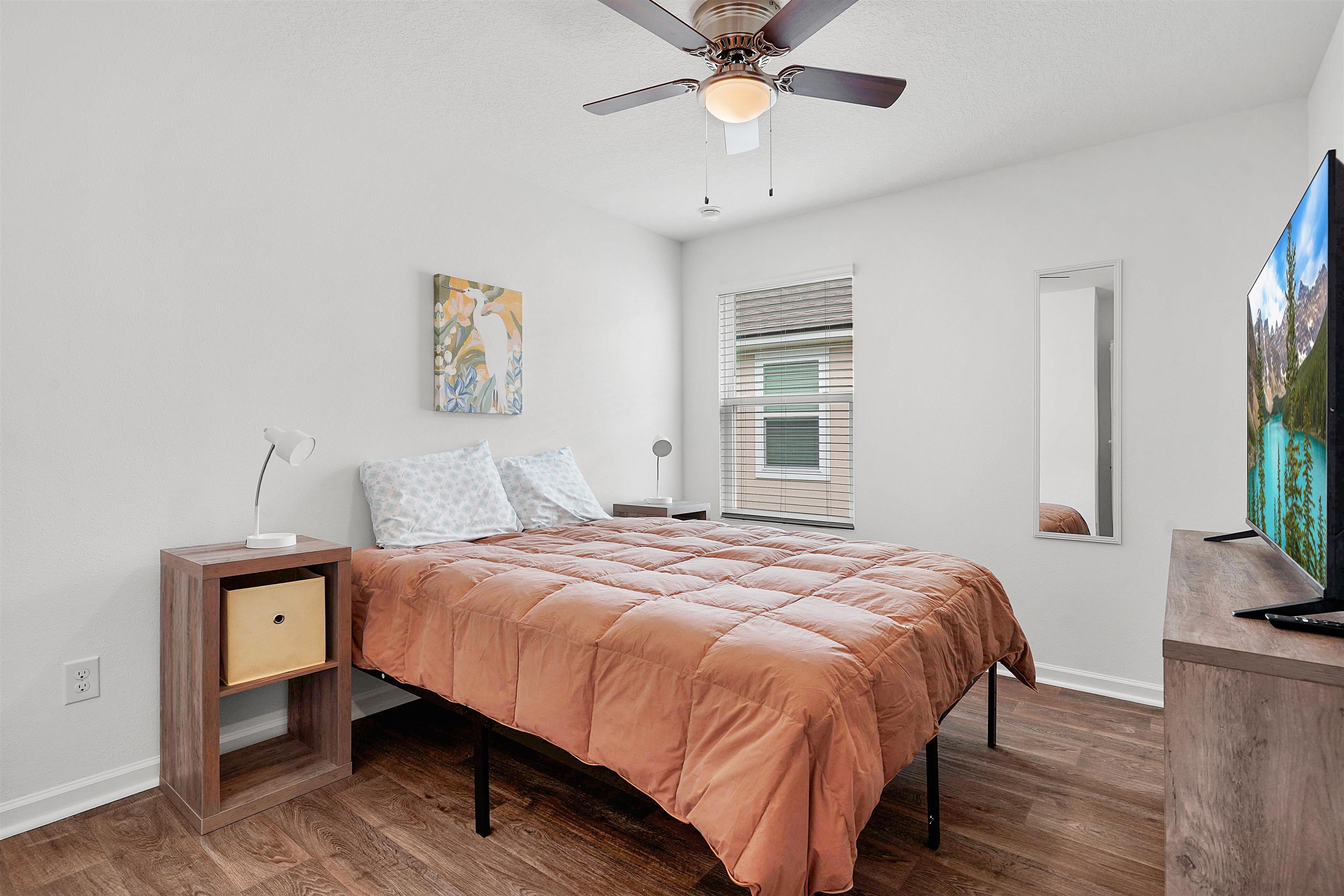 Image 20 of 42 For 861 Orellana Road