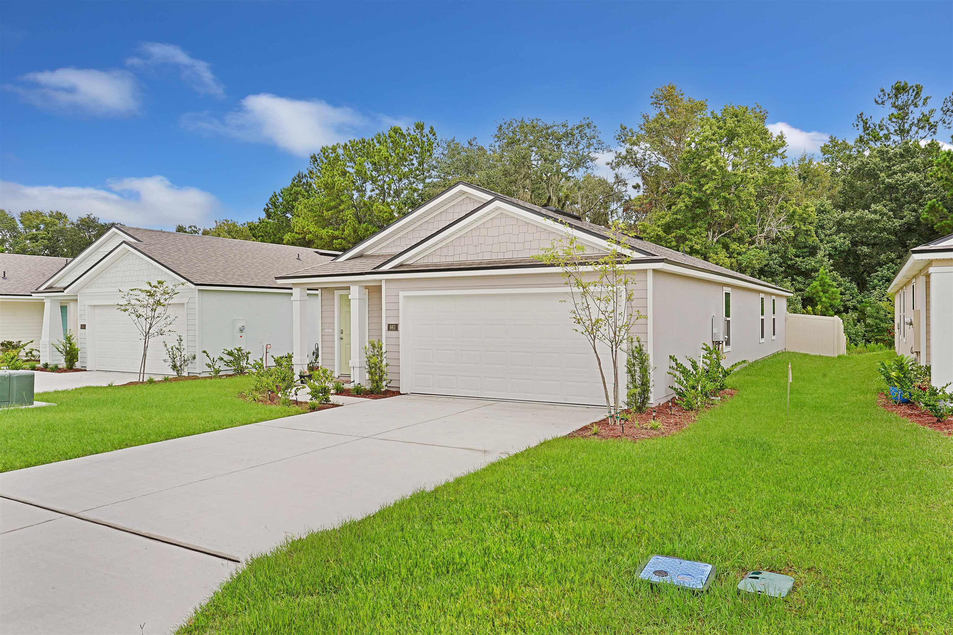 Image 28 of 42 For 861 Orellana Road