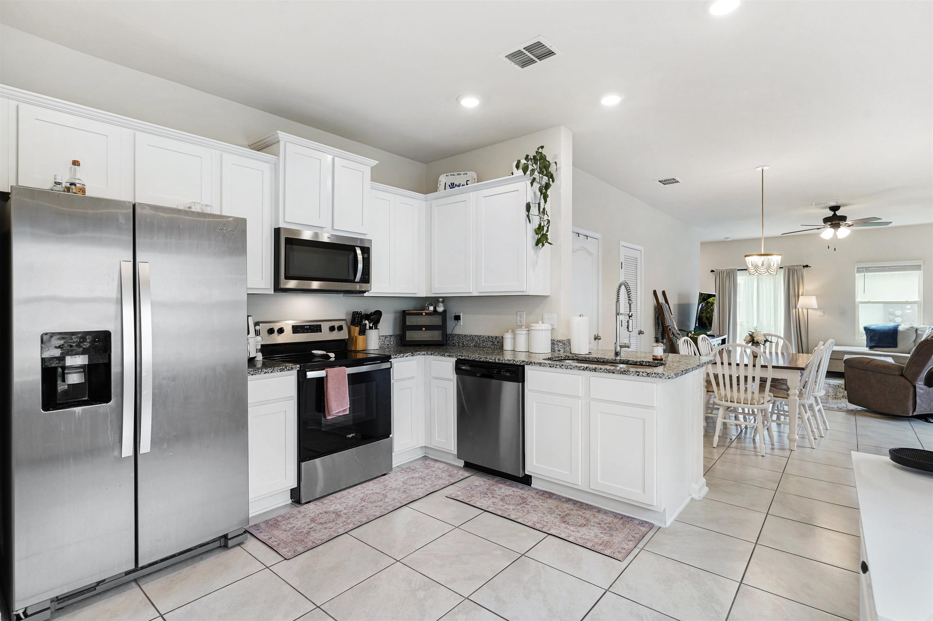 Image 11 of 33 For 135 Pomona Way