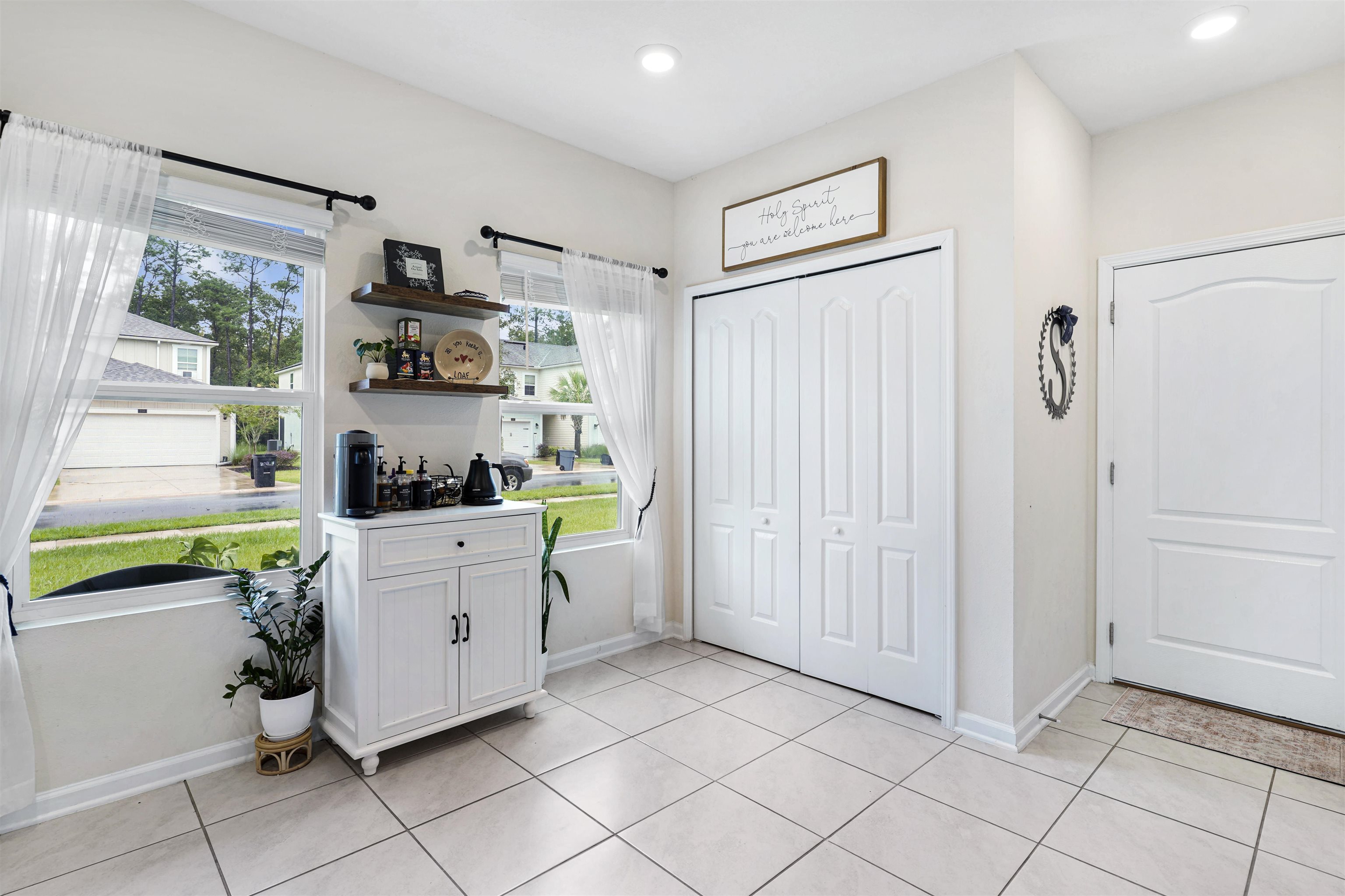 Image 15 of 33 For 135 Pomona Way