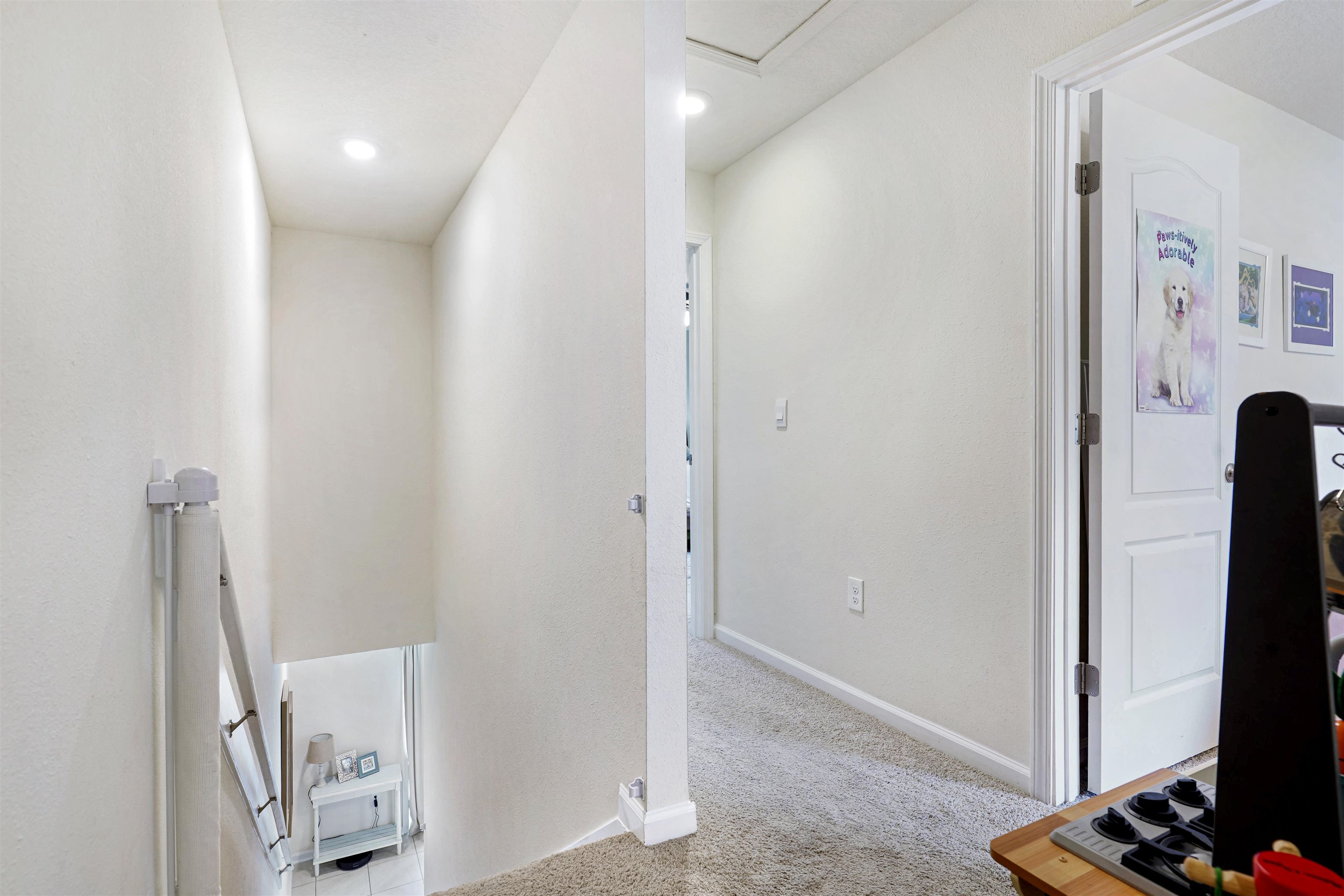 Image 20 of 33 For 135 Pomona Way