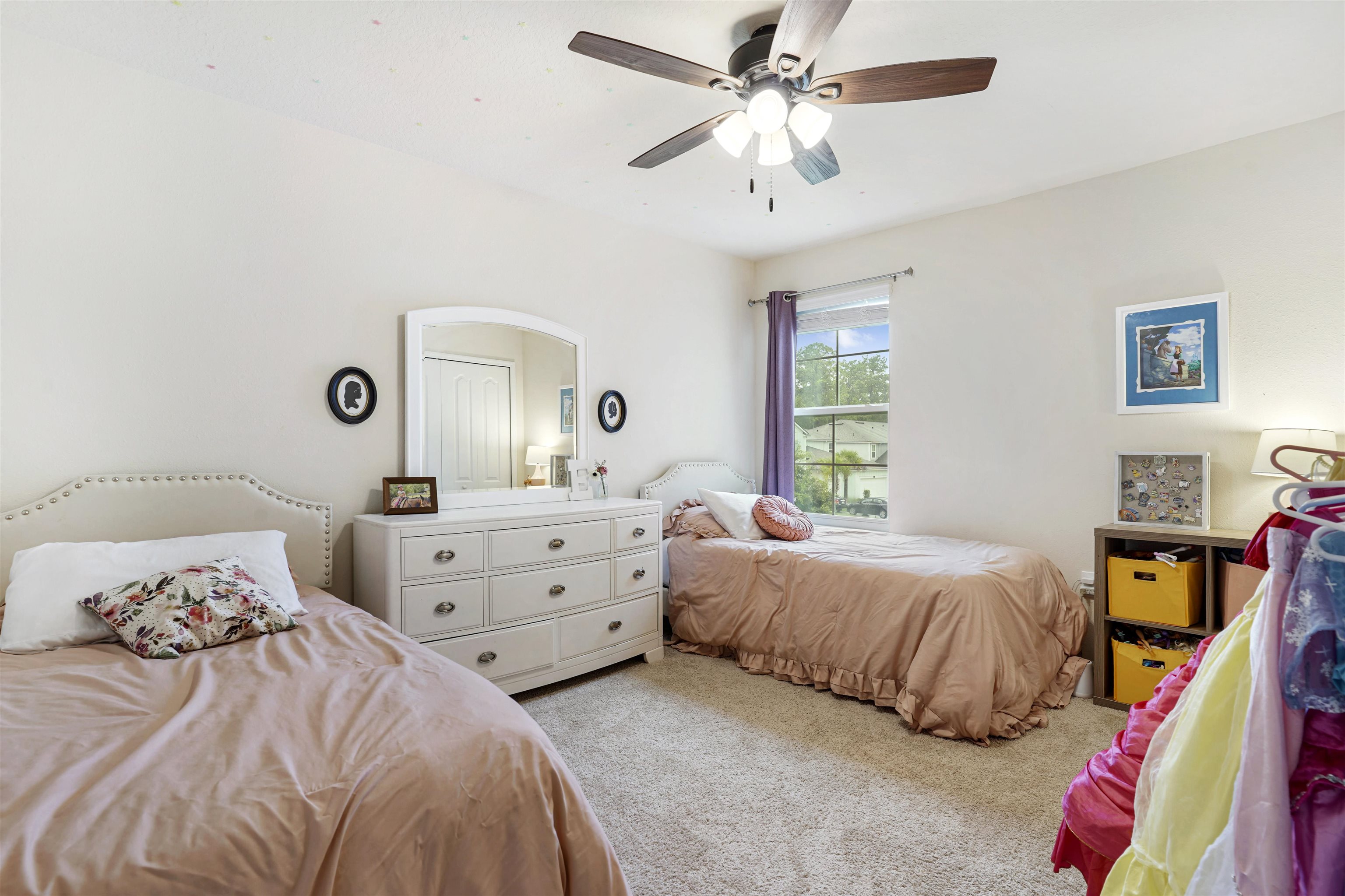 Image 21 of 33 For 135 Pomona Way