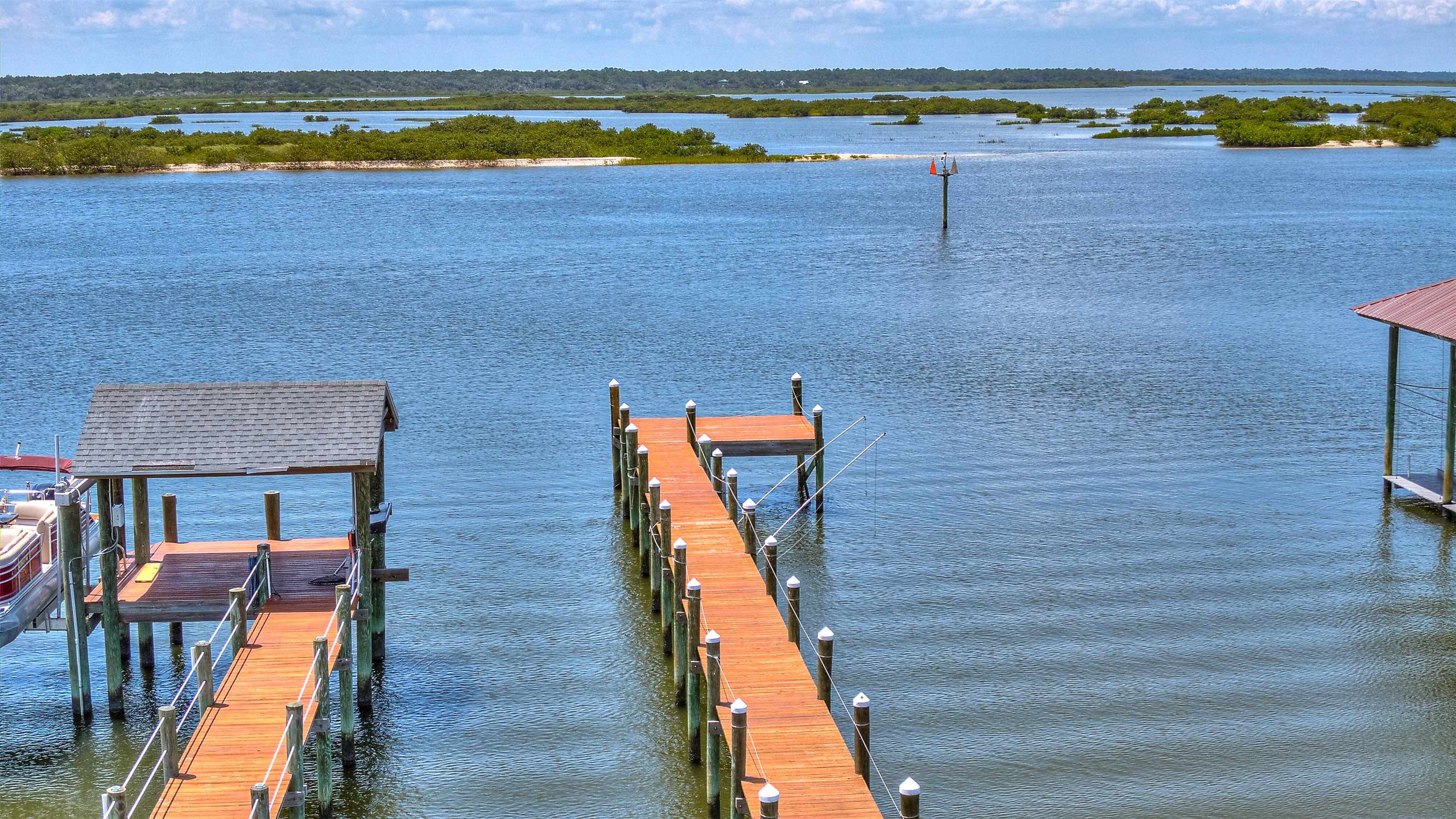 Image 21 of 24 For 7975 A1a South