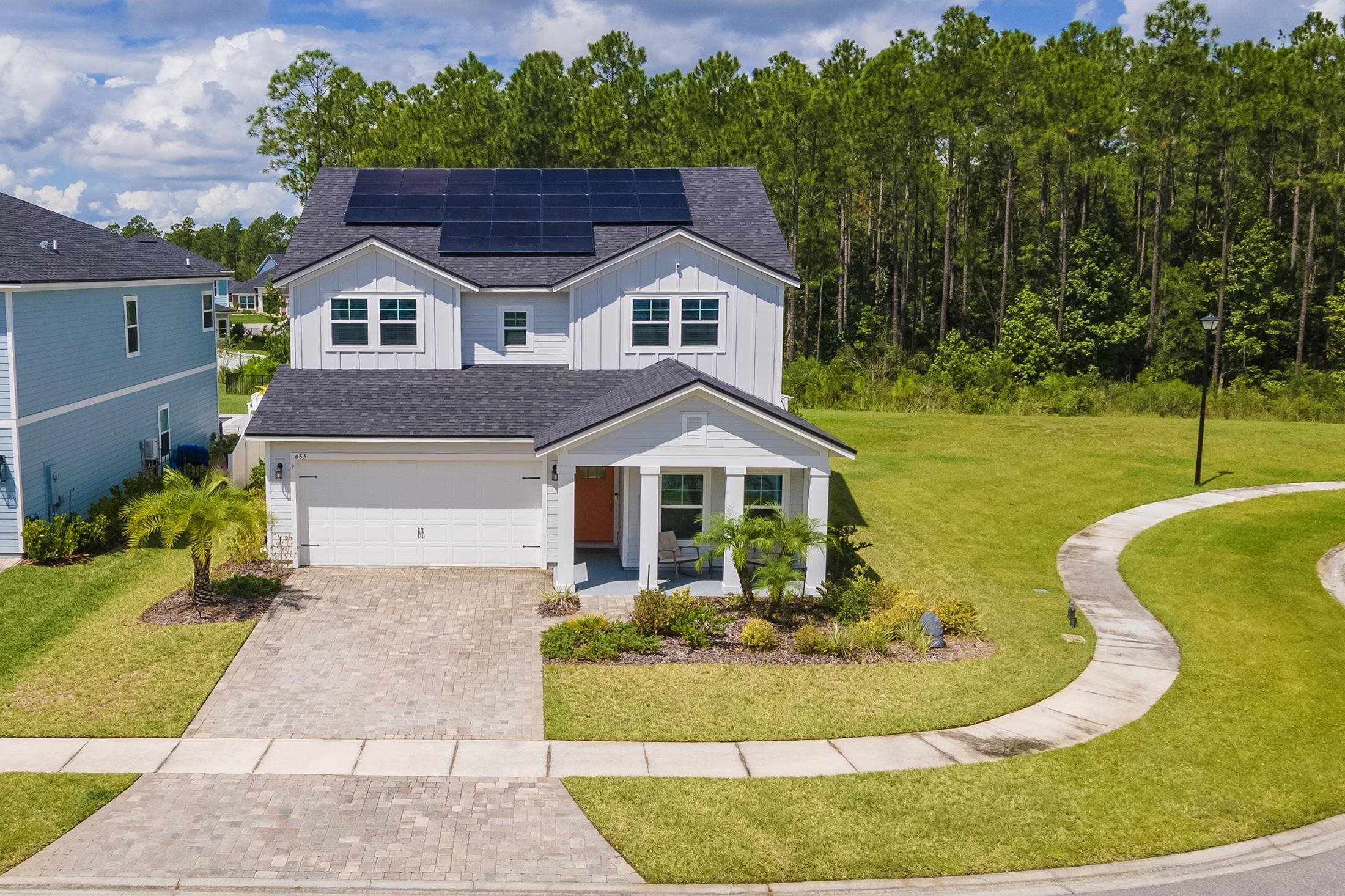 Image 71 of 90 For 685 Watervale Dr