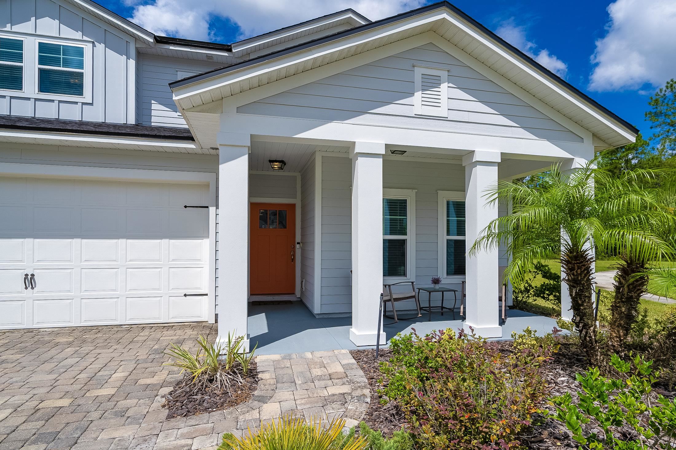 Image 8 of 90 For 685 Watervale Dr