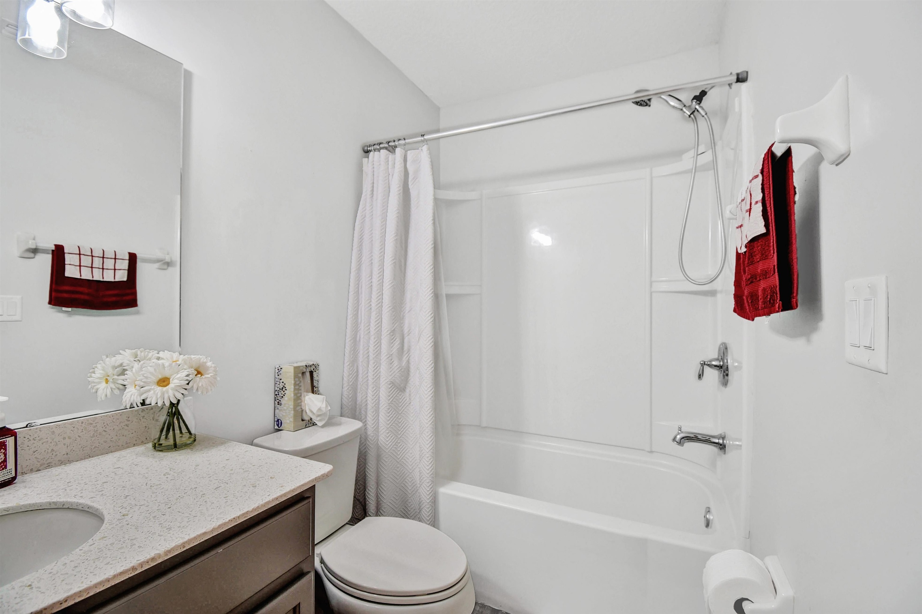 Image 18 of 41 For 193 Paradas Pl