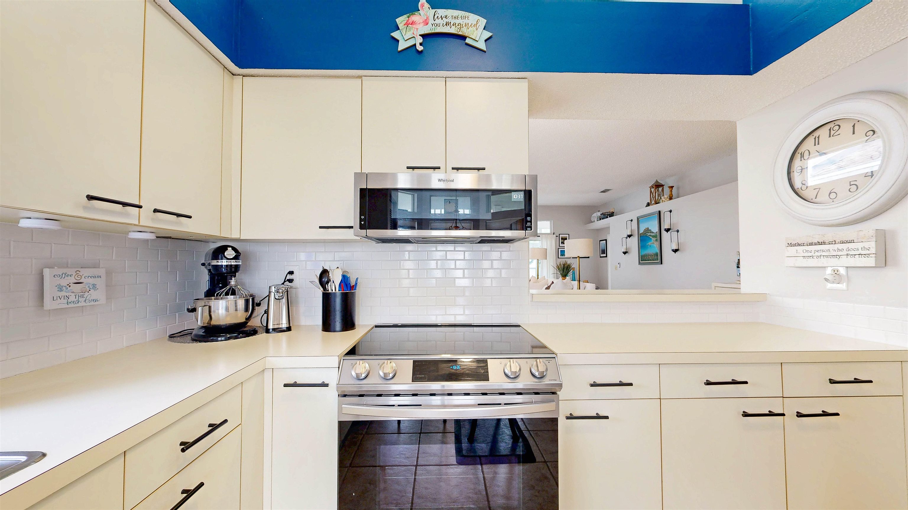 Image 17 of 59 For 240 Joey Dr