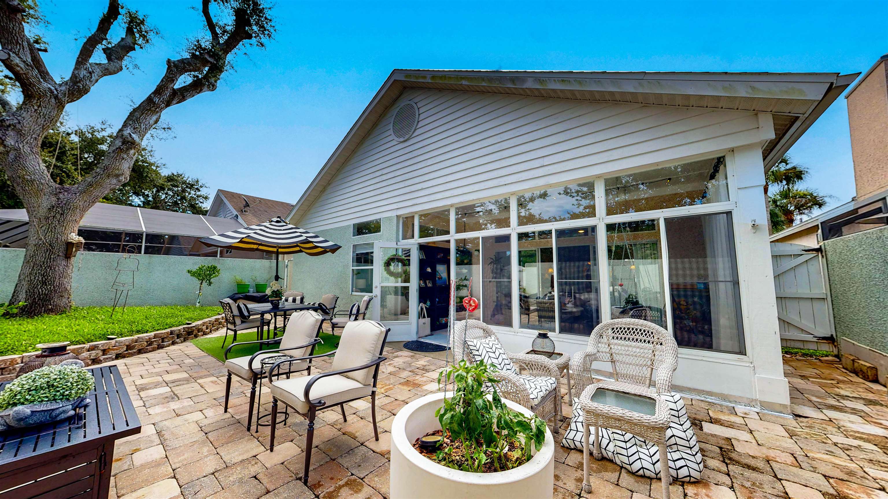 Image 36 of 59 For 240 Joey Dr