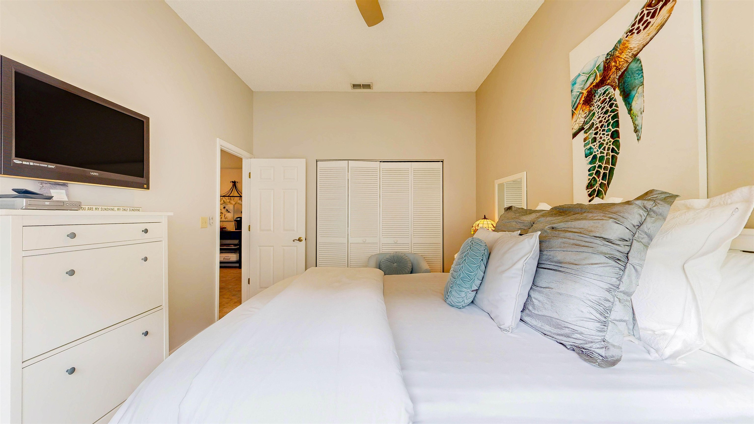 Image 43 of 59 For 240 Joey Dr