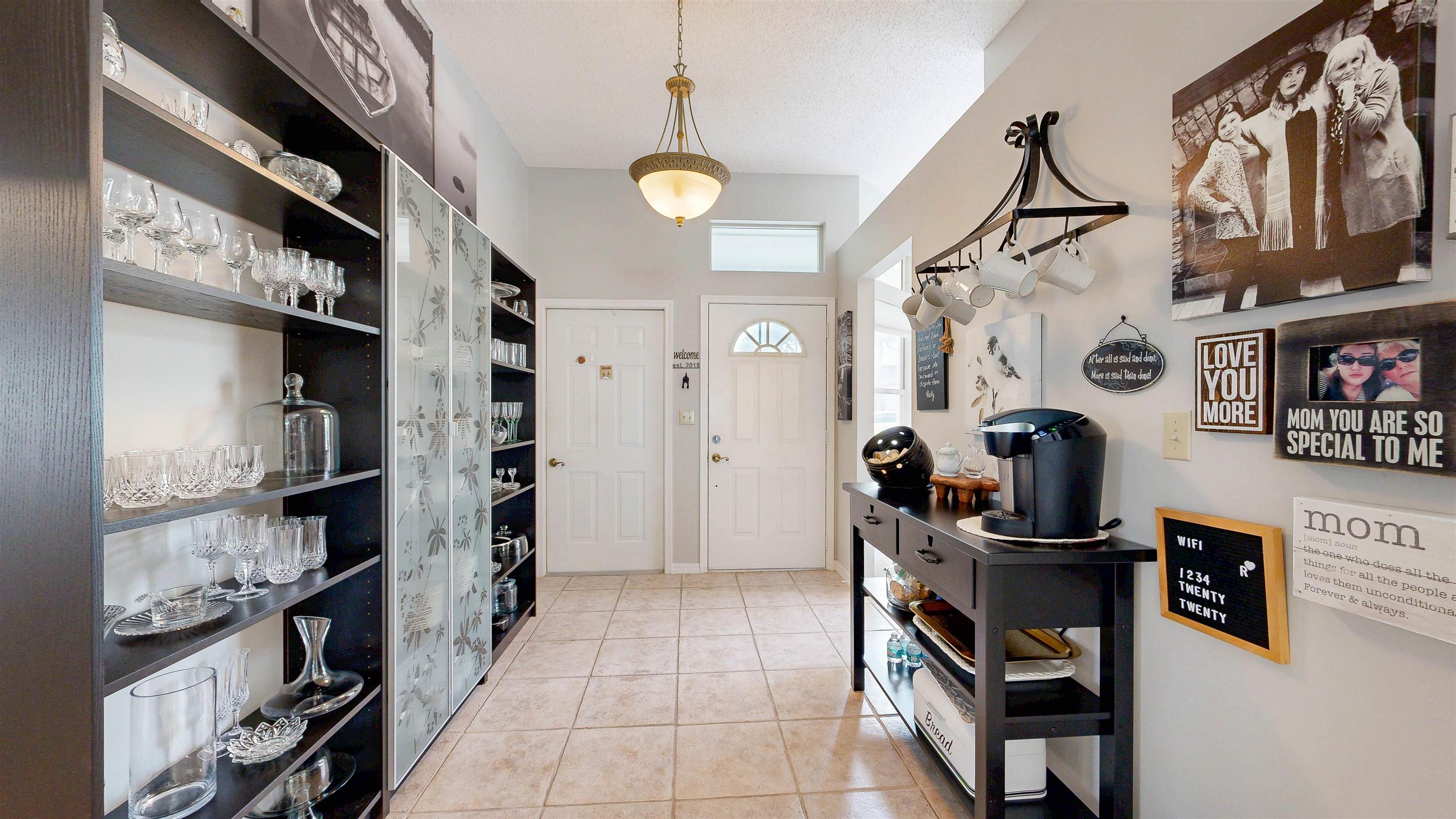 Image 8 of 59 For 240 Joey Dr