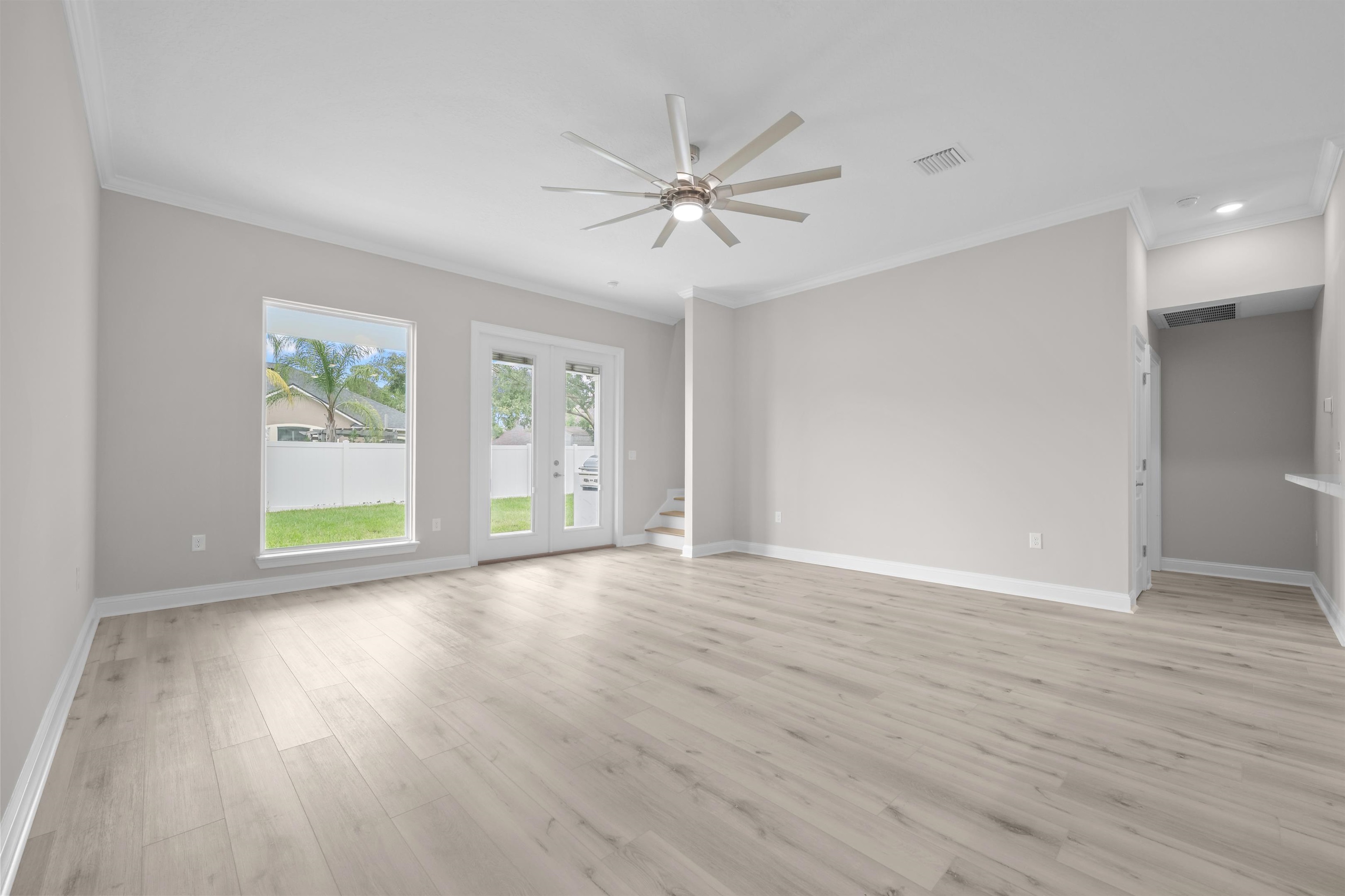 Image 12 of 61 For 105 Fonseca Dr