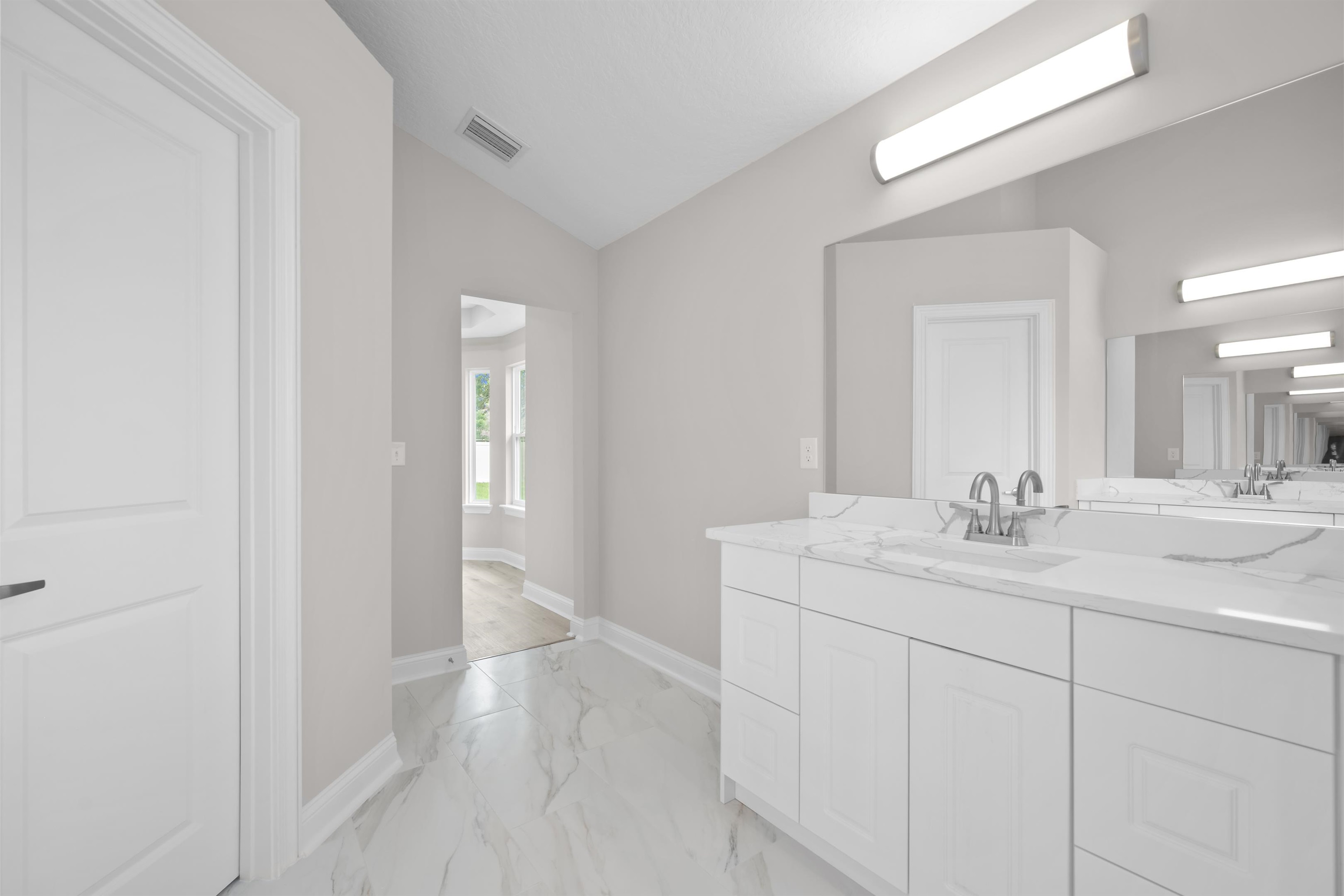 Image 21 of 61 For 105 Fonseca Dr