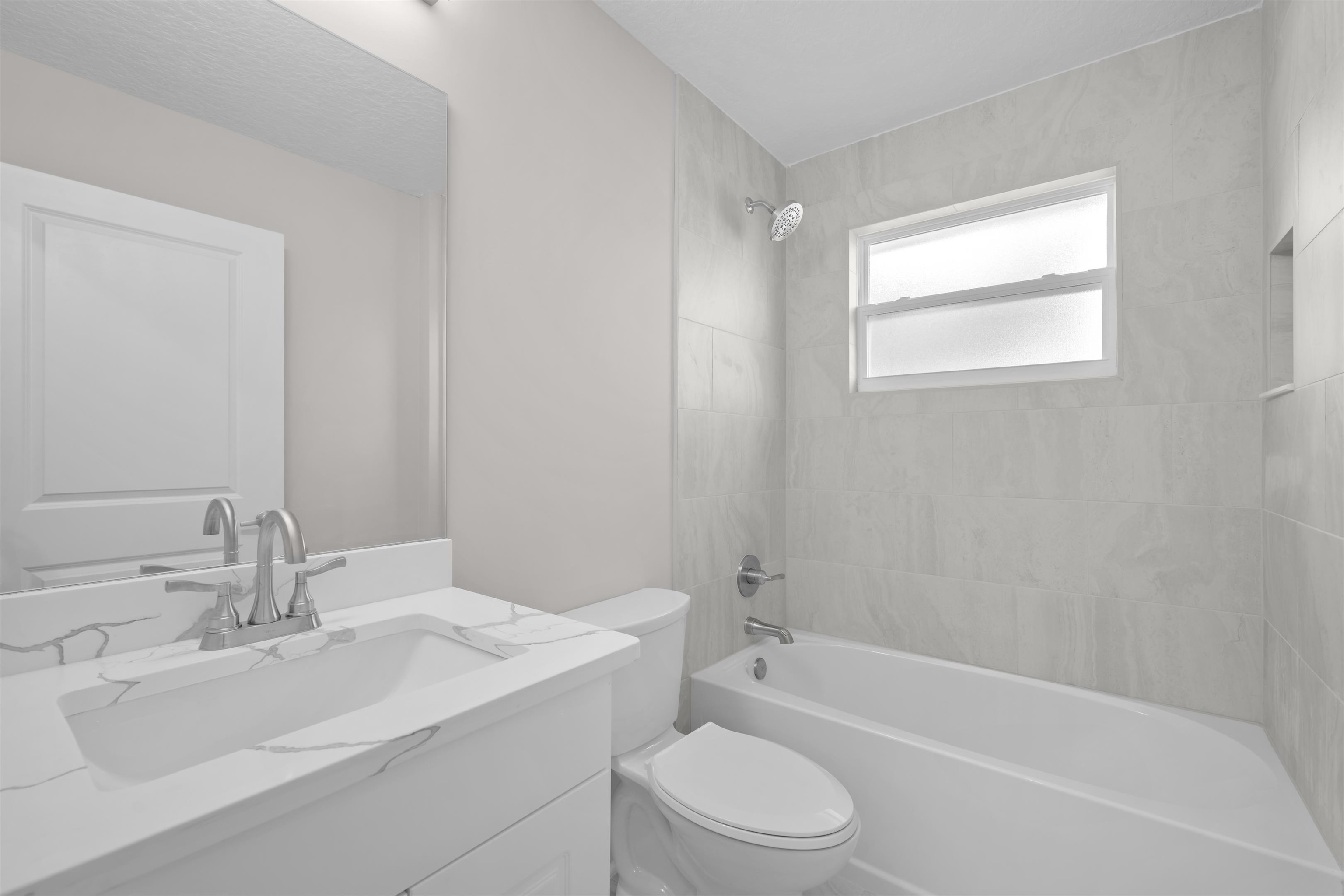 Image 23 of 61 For 105 Fonseca Dr