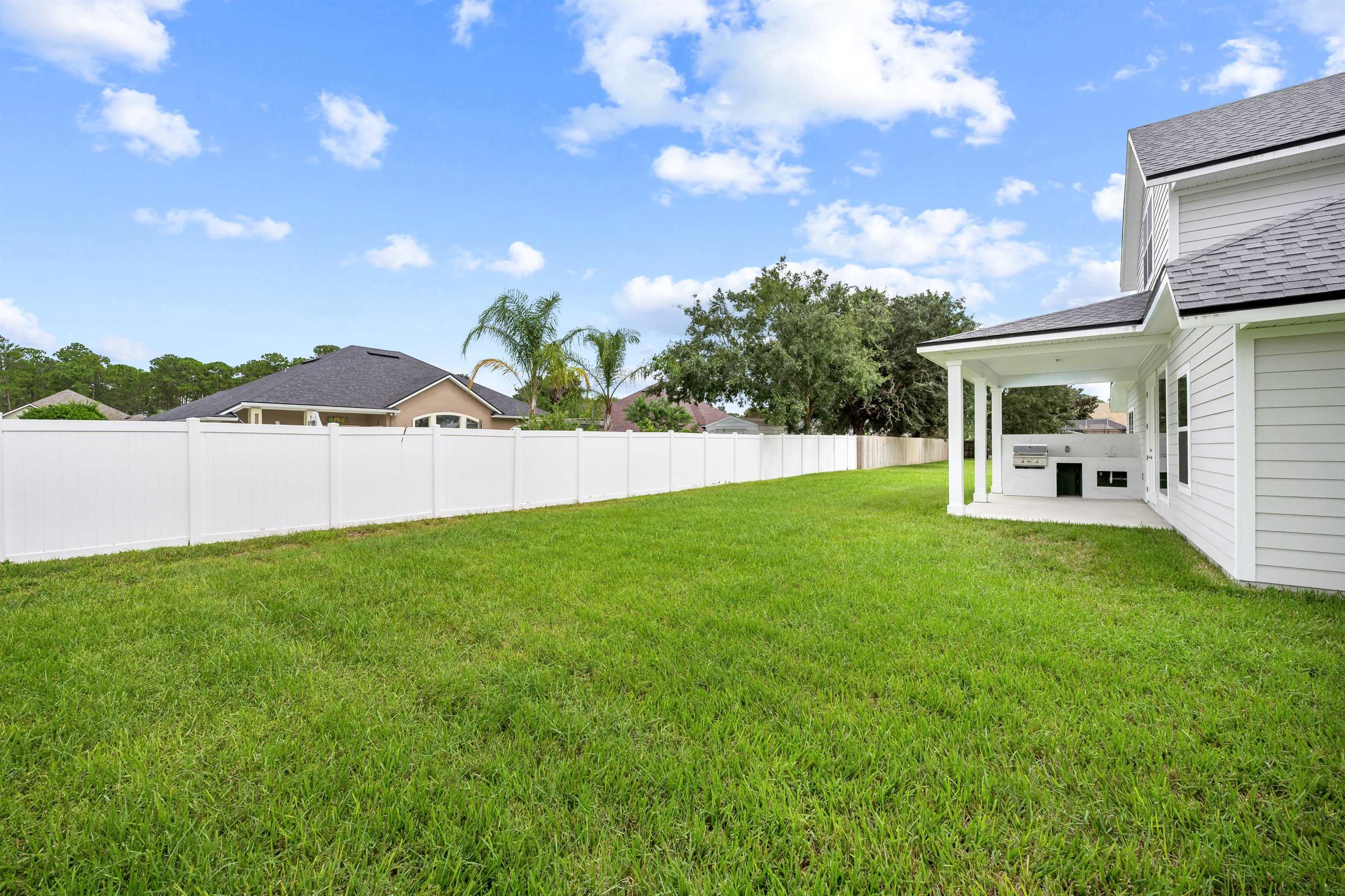 Image 32 of 61 For 105 Fonseca Dr