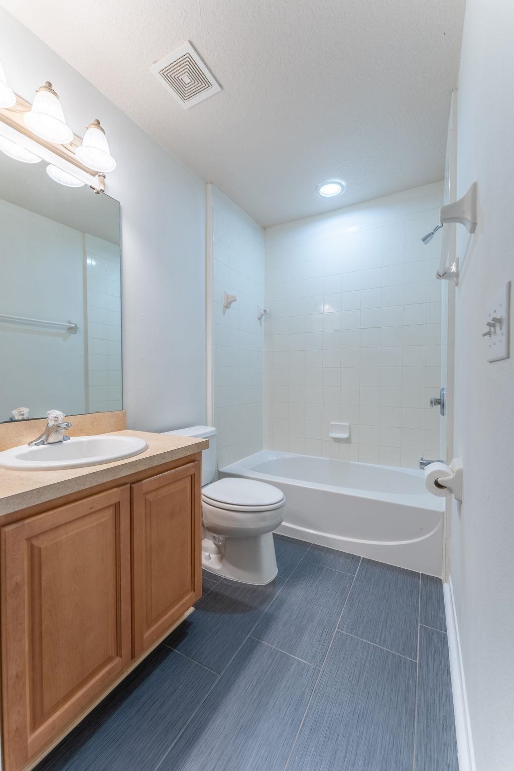 Image 28 of 38 For 308 Syrah Way