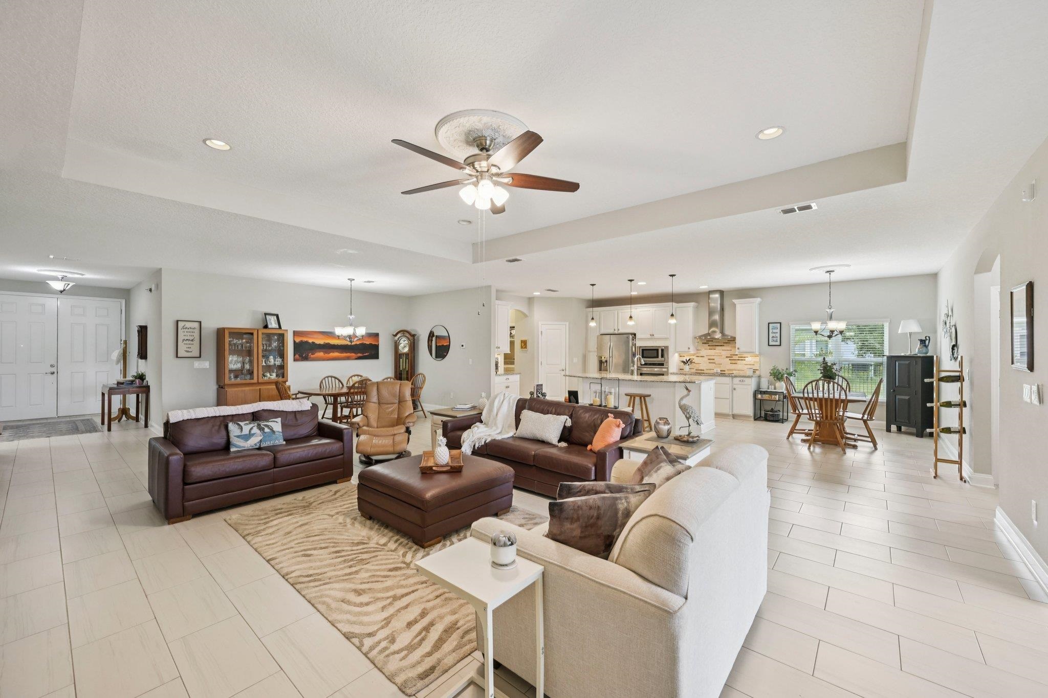Image 11 of 59 For 324 Deerfield Meadows Cir