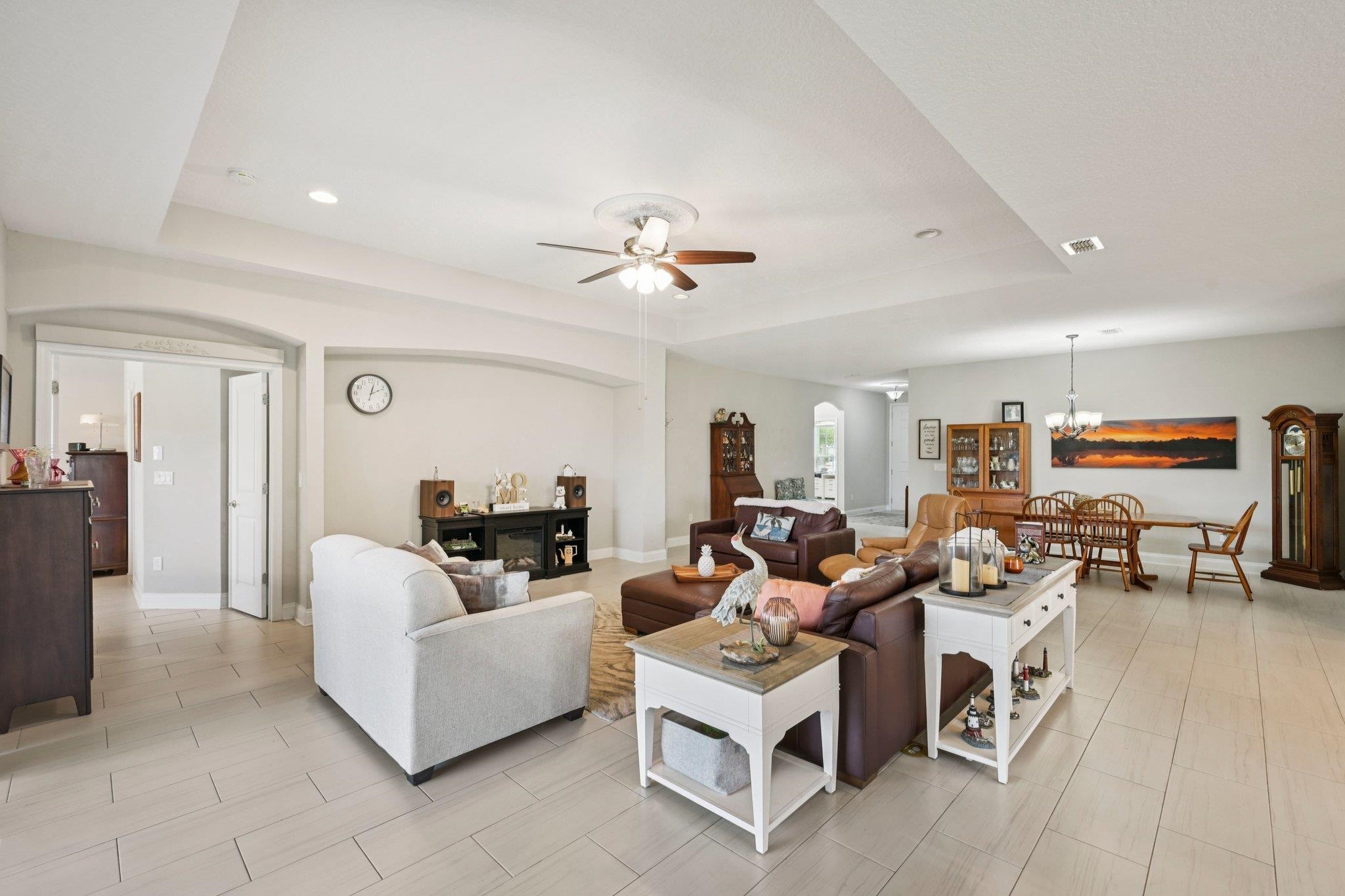 Image 9 of 59 For 324 Deerfield Meadows Cir