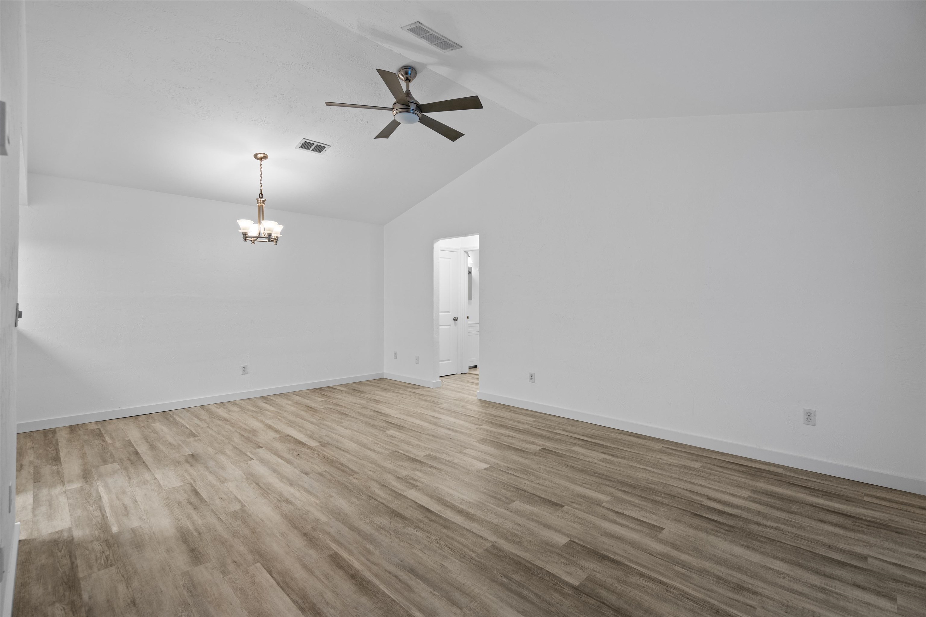 Image 28 of 43 For 17 Fountain Of Youth Blvd