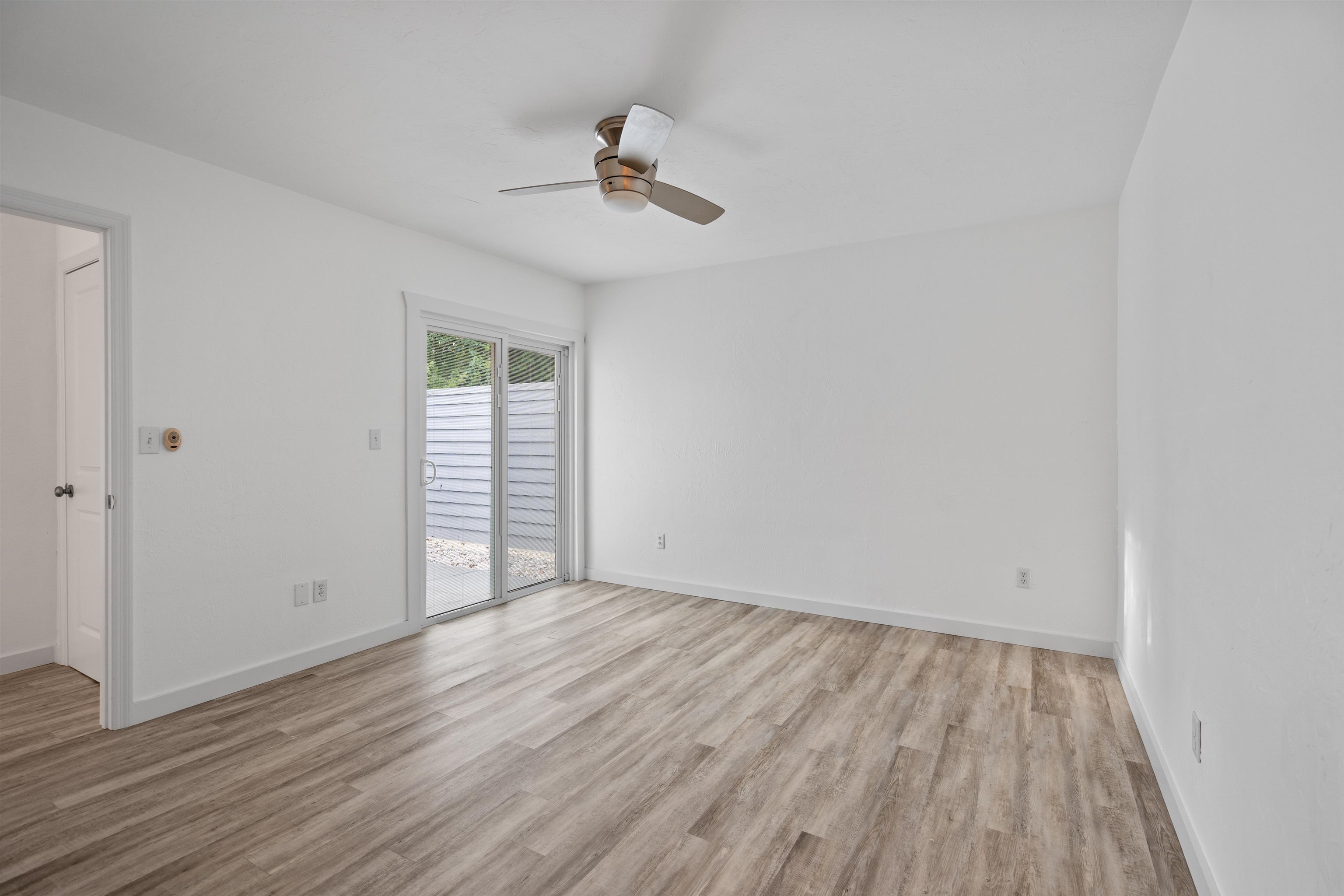 Image 36 of 43 For 17 Fountain Of Youth Blvd