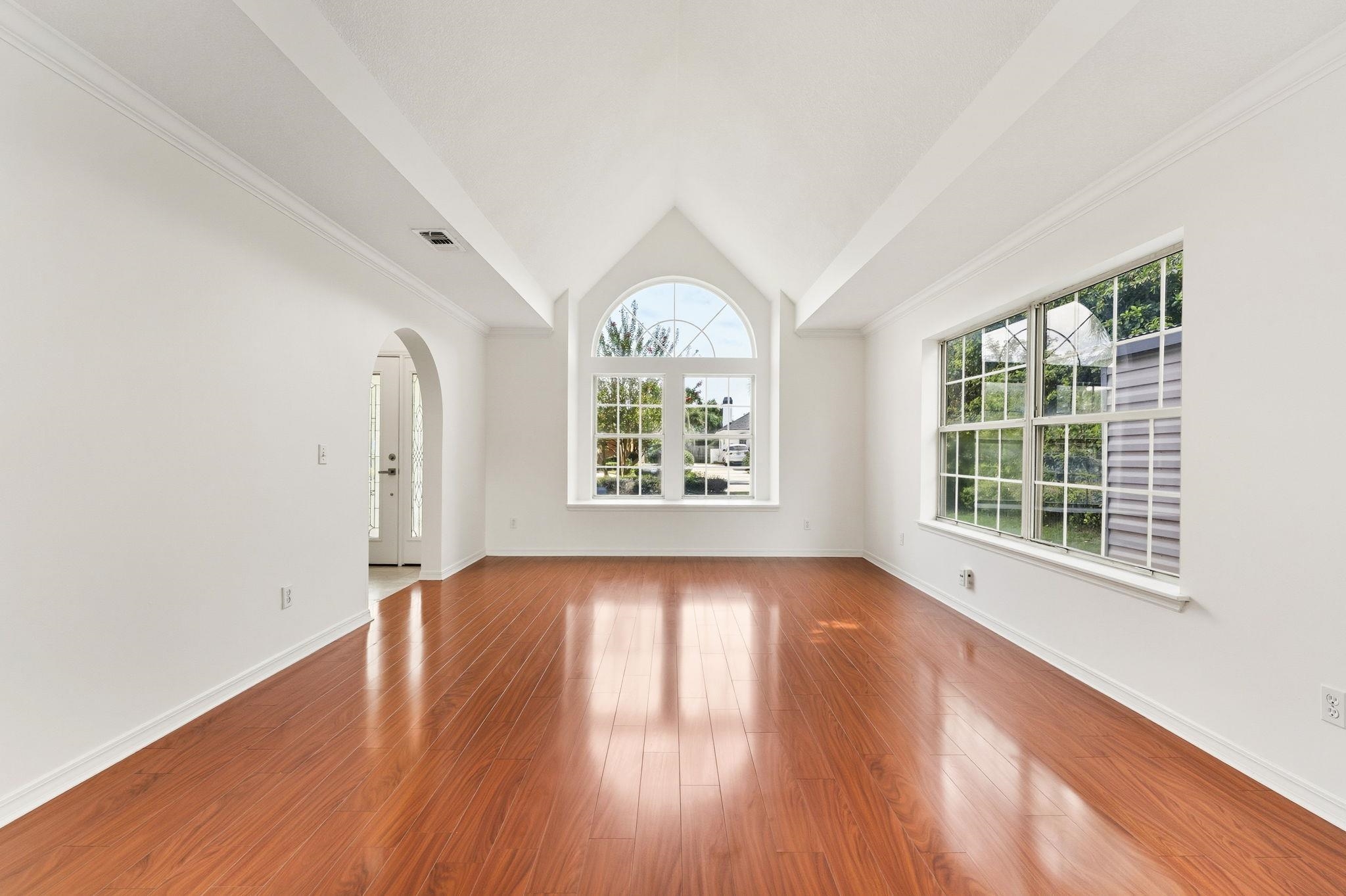 Image 13 of 73 For 5139 Salonika Lane