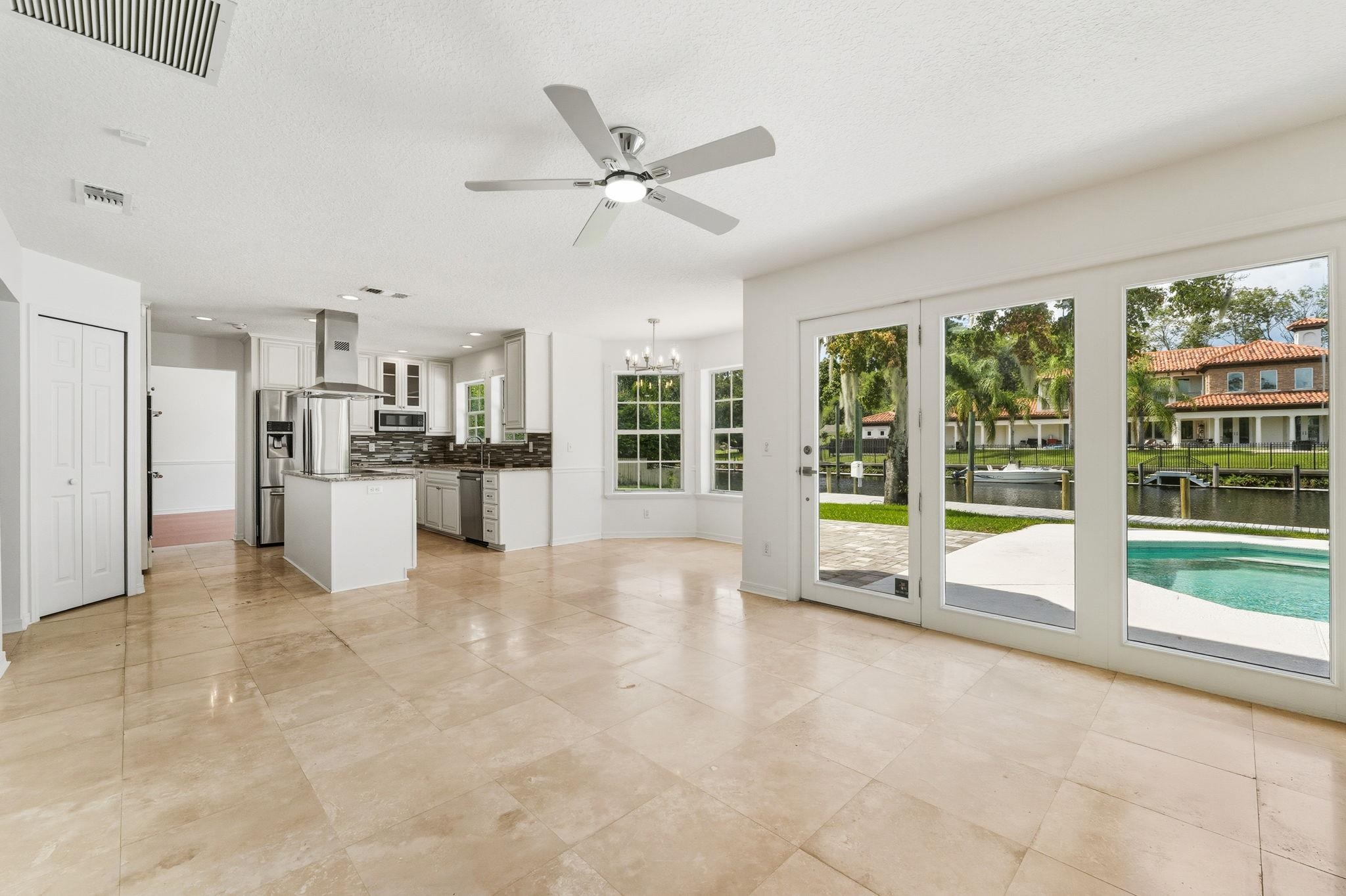 Image 19 of 73 For 5139 Salonika Lane