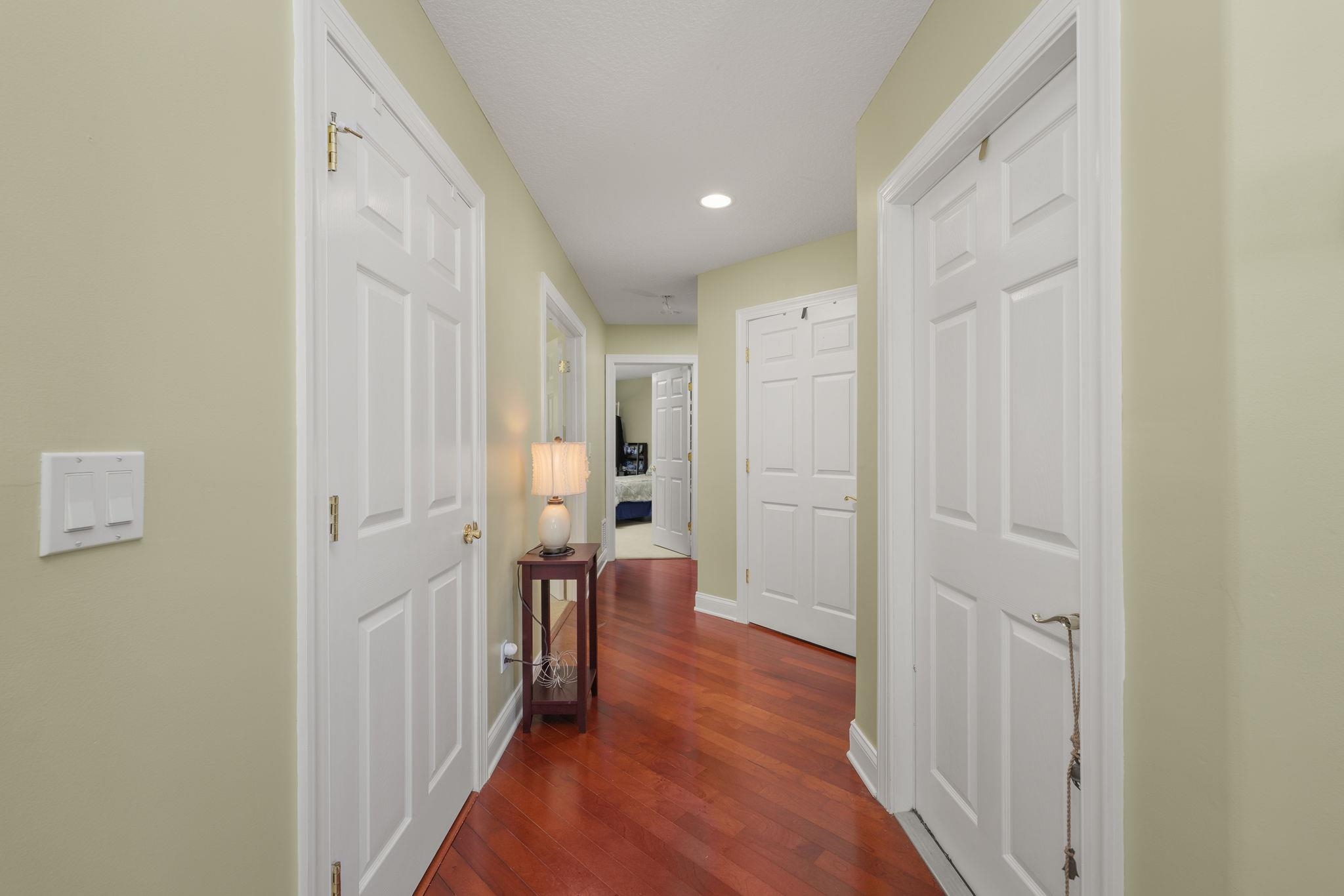 Image 22 of 63 For 164 Sunset Cir N