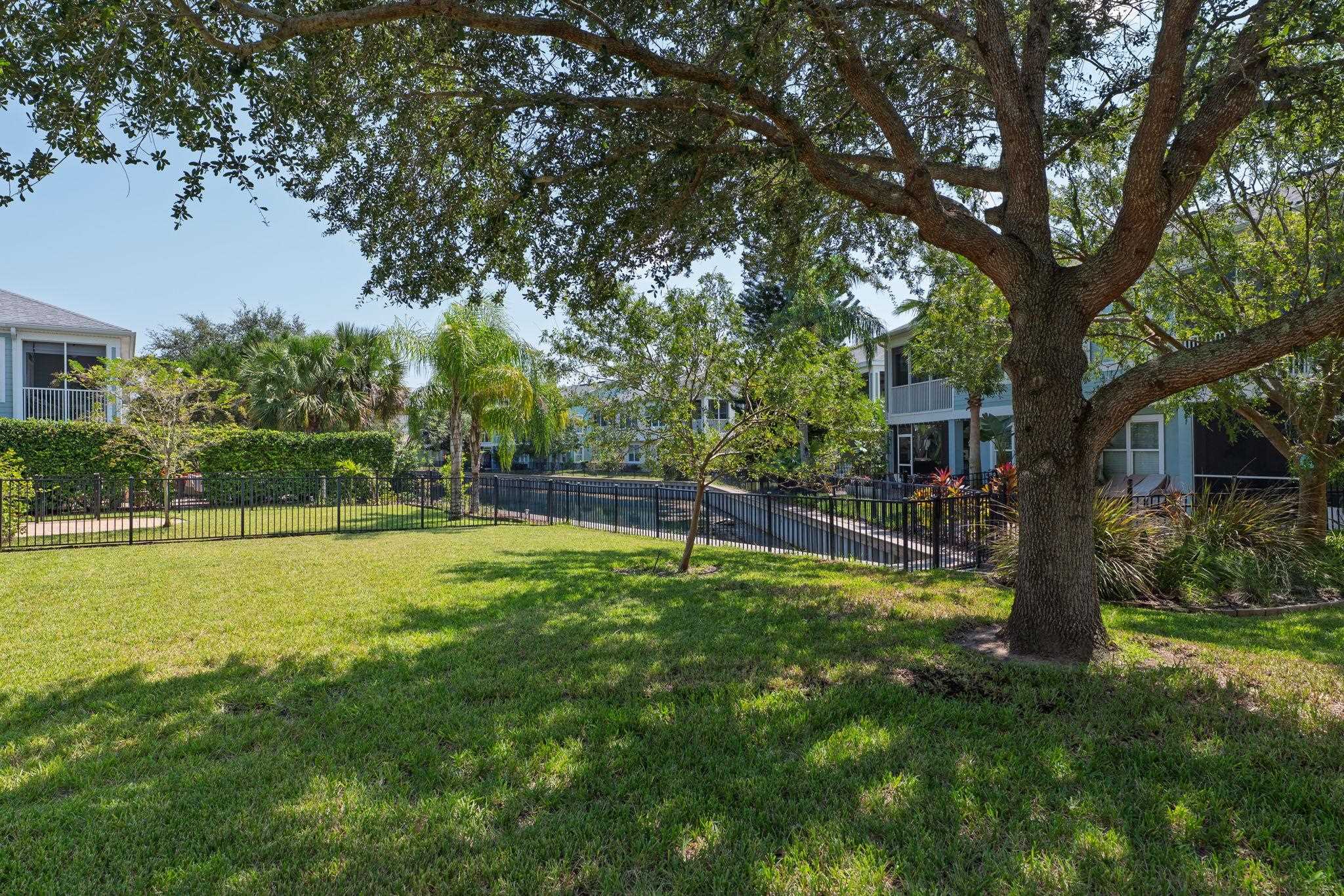 Image 42 of 63 For 164 Sunset Cir N