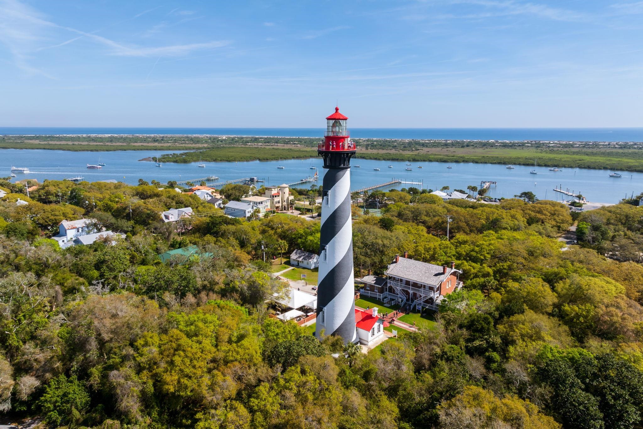 Image 62 of 63 For 164 Sunset Cir N