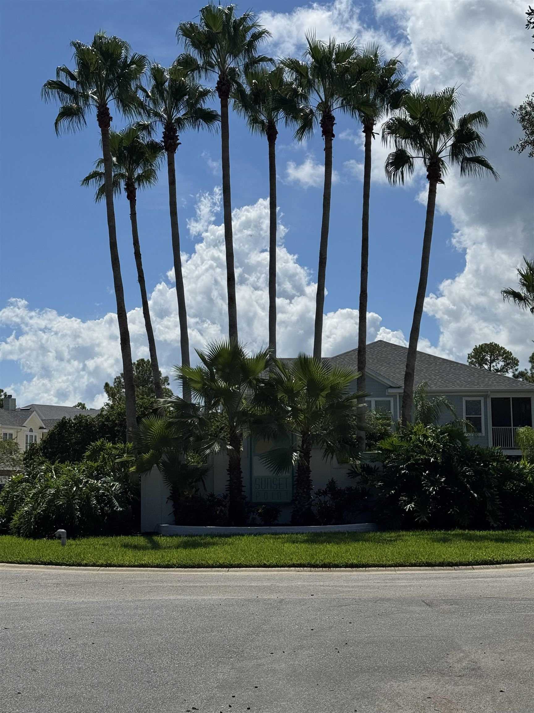 Image 8 of 63 For 164 Sunset Cir N