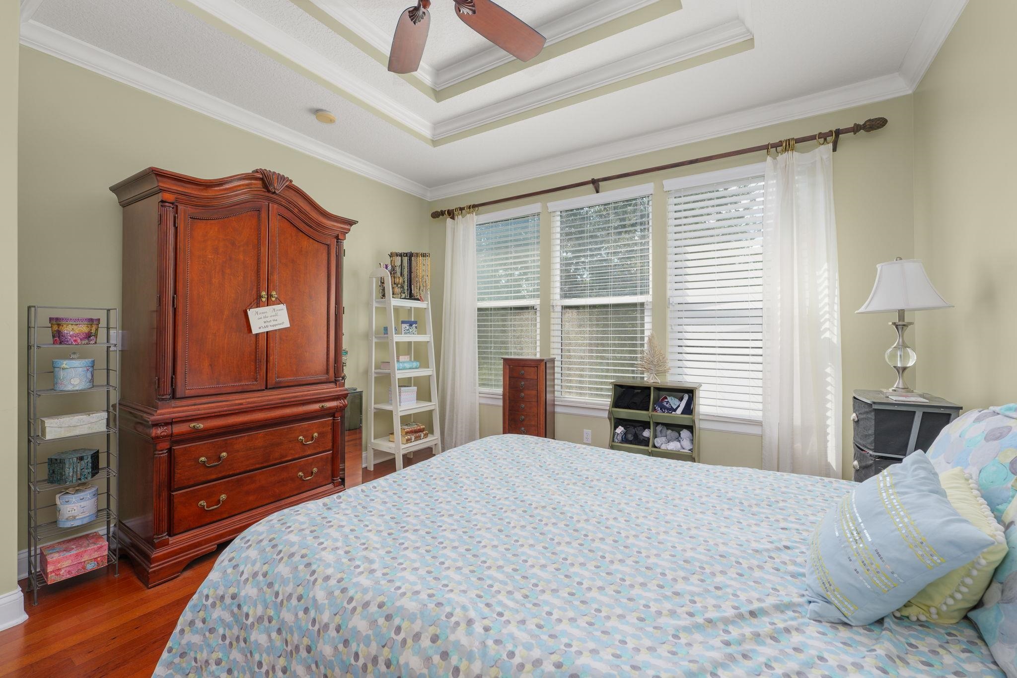 Image 9 of 63 For 164 Sunset Cir N