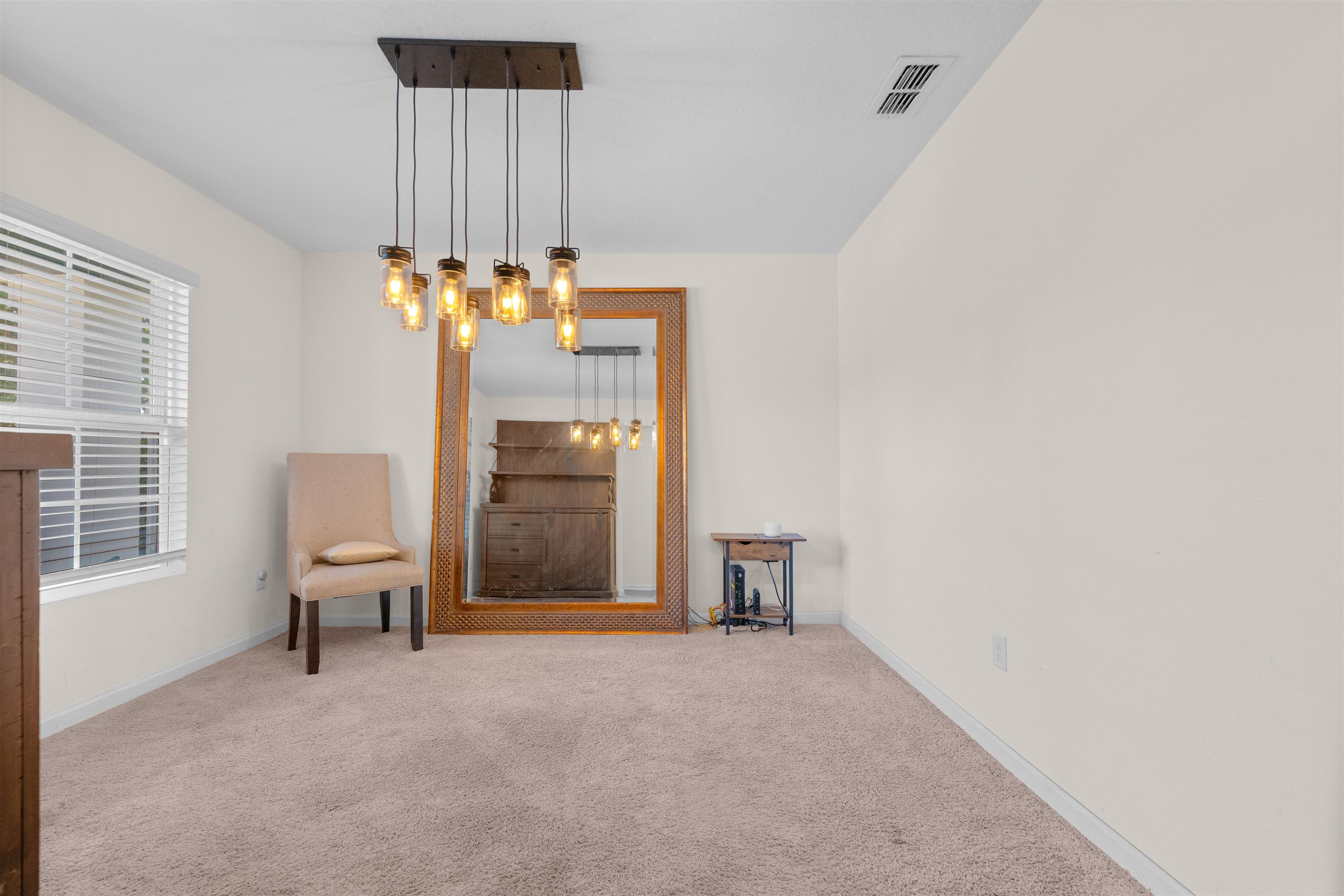 Image 23 of 50 For 121 Sawmill Forest Ct