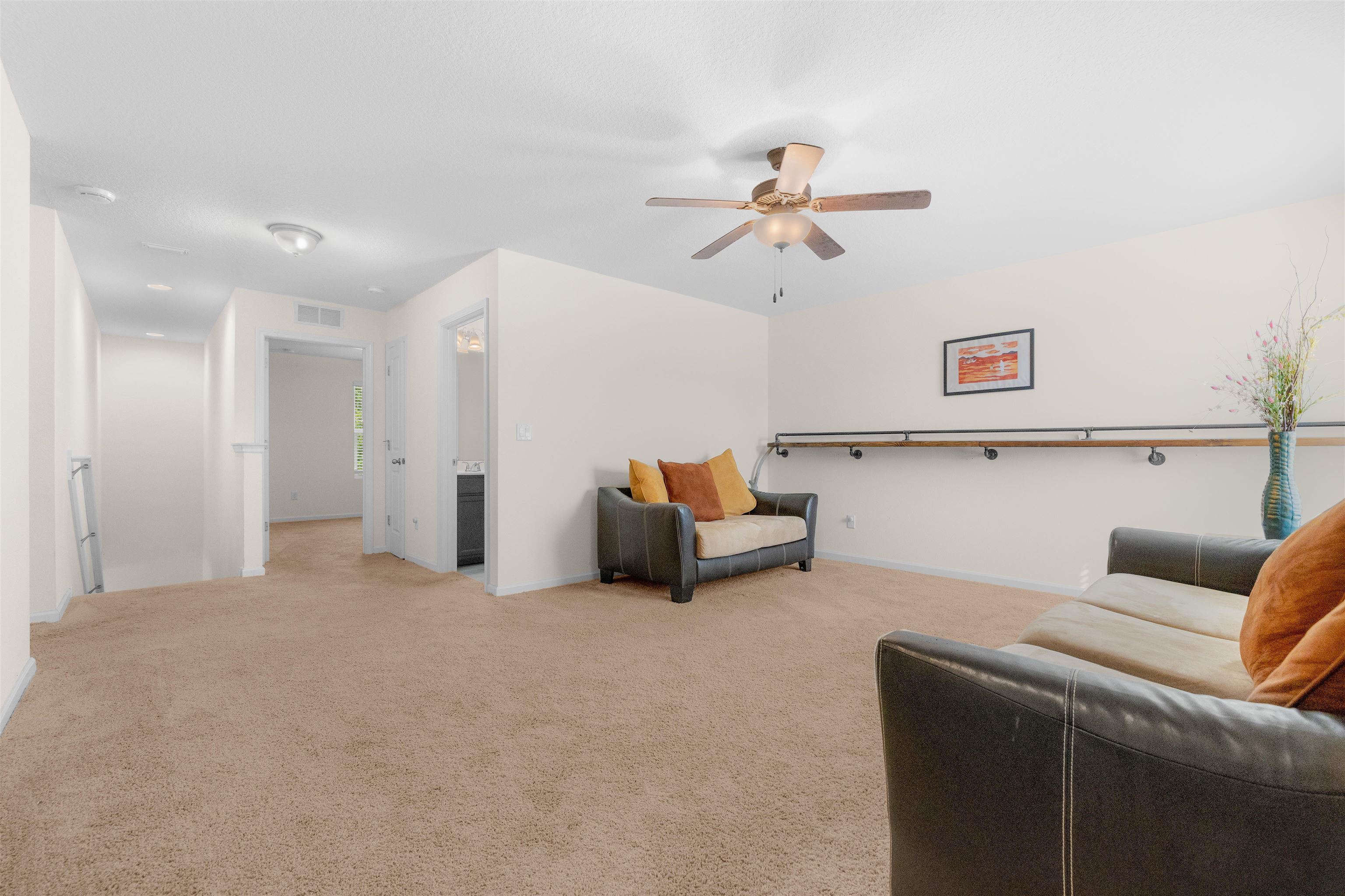 Image 26 of 50 For 121 Sawmill Forest Ct