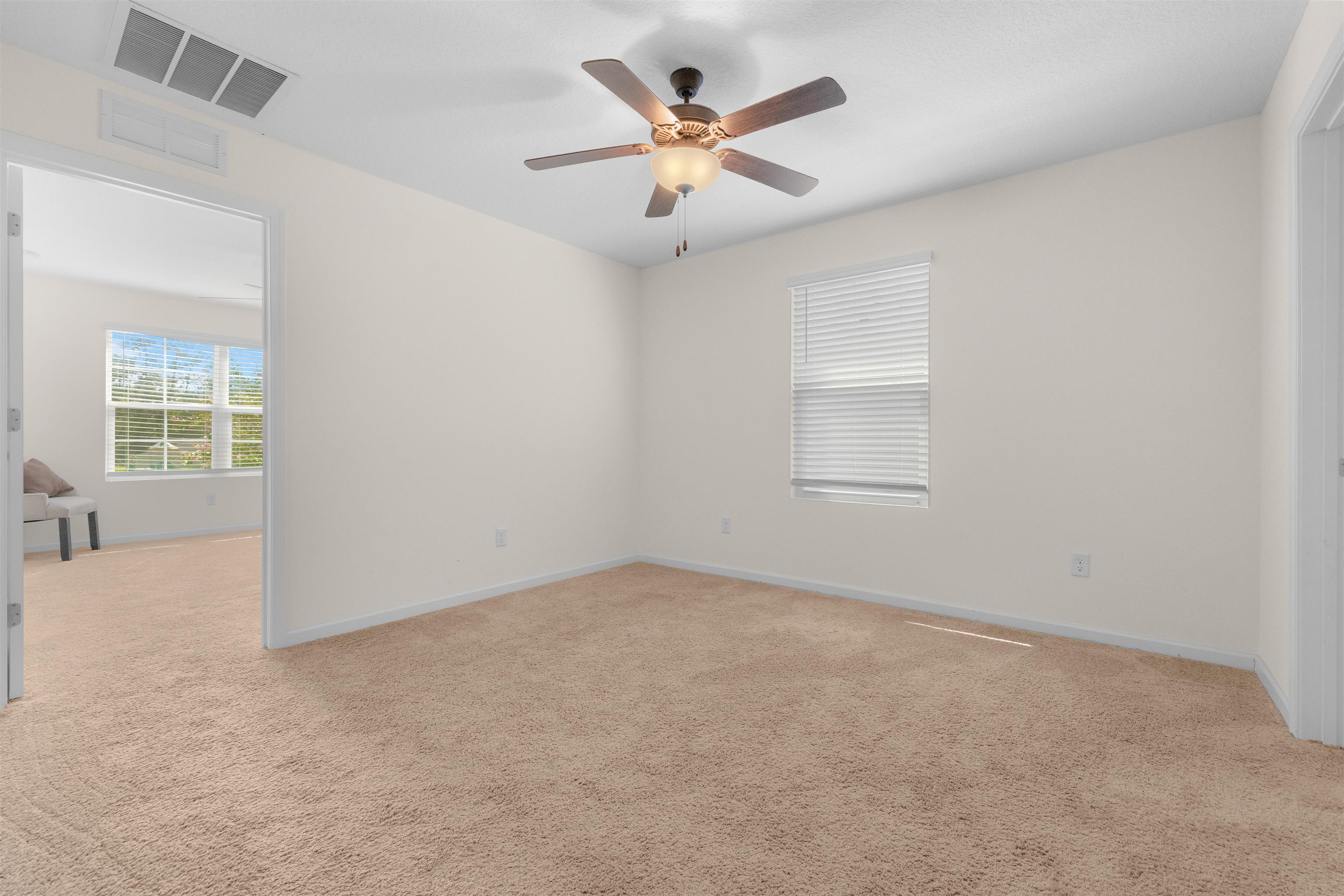 Image 32 of 50 For 121 Sawmill Forest Ct
