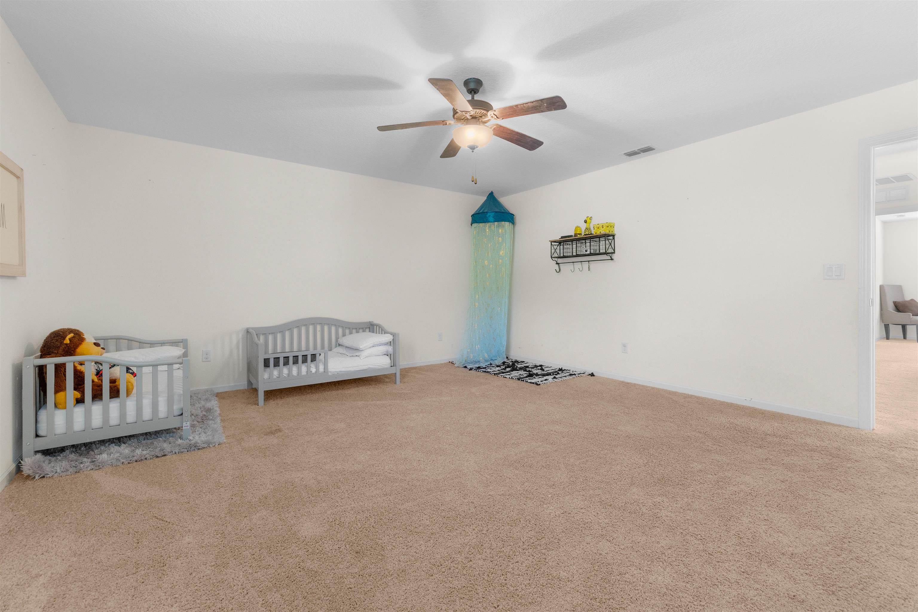 Image 34 of 50 For 121 Sawmill Forest Ct