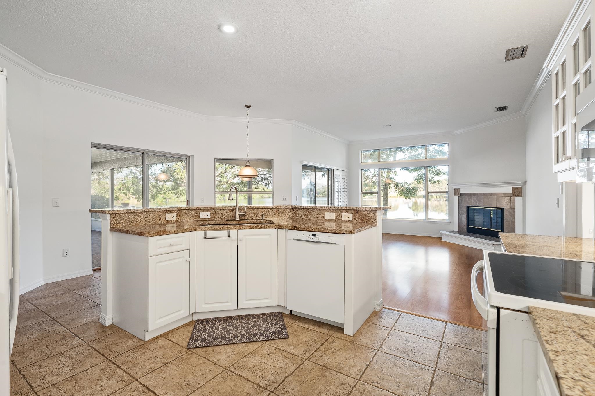 Image 12 of 38 For 105 Anastasia Lakes Drive
