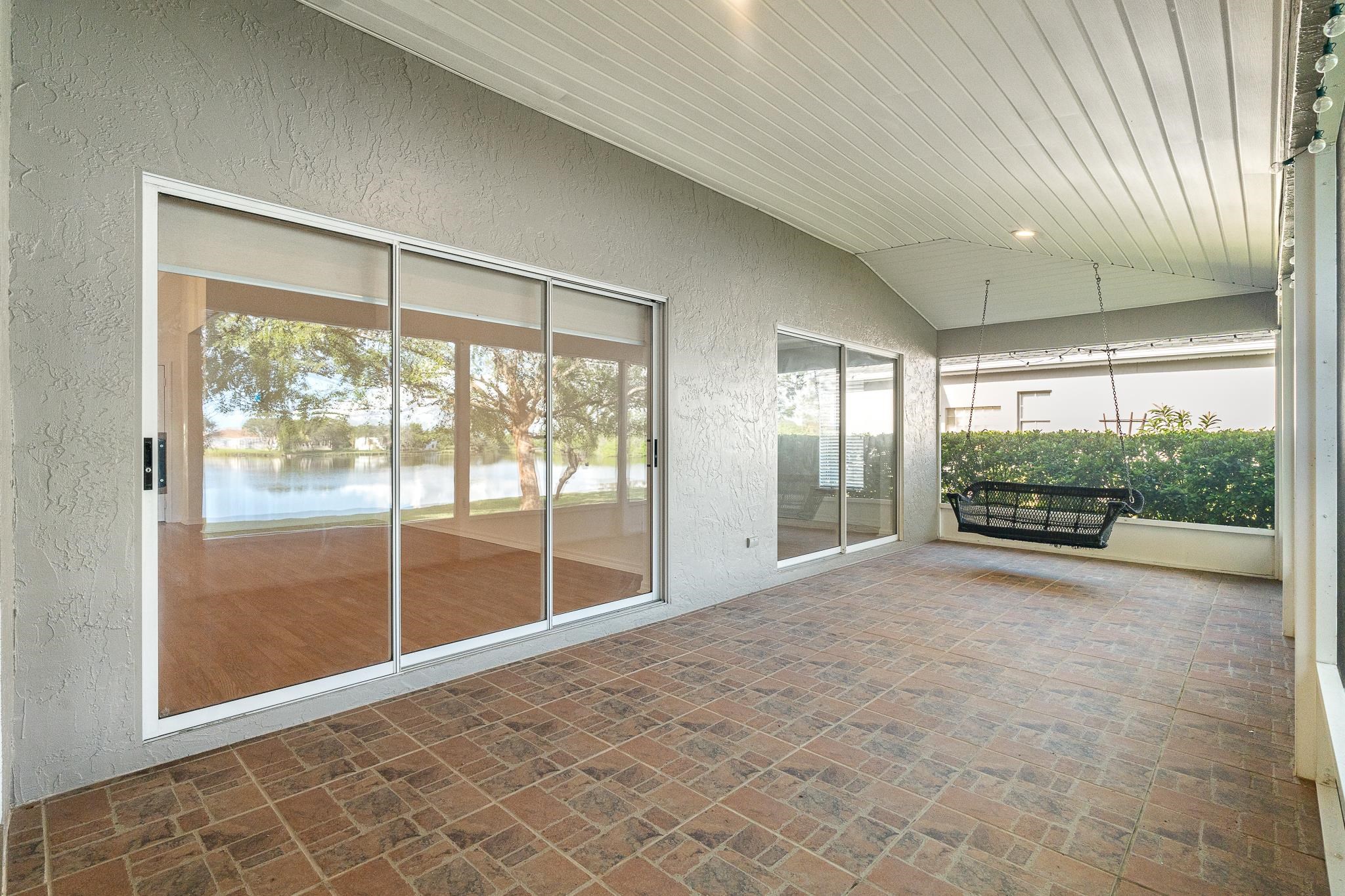 Image 27 of 38 For 105 Anastasia Lakes Drive