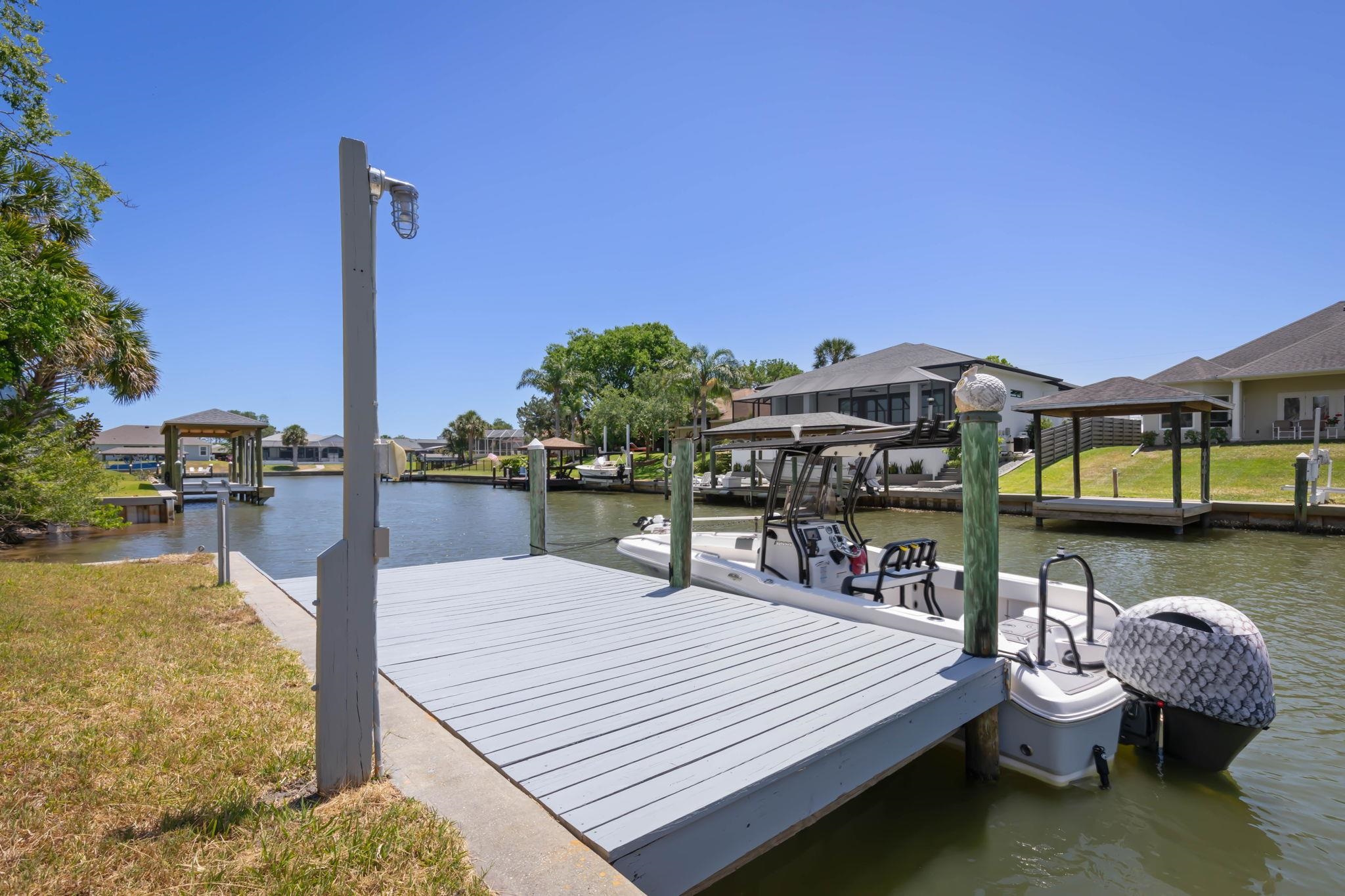 Image 4 of 69 For 6 Crossleaf Ct E