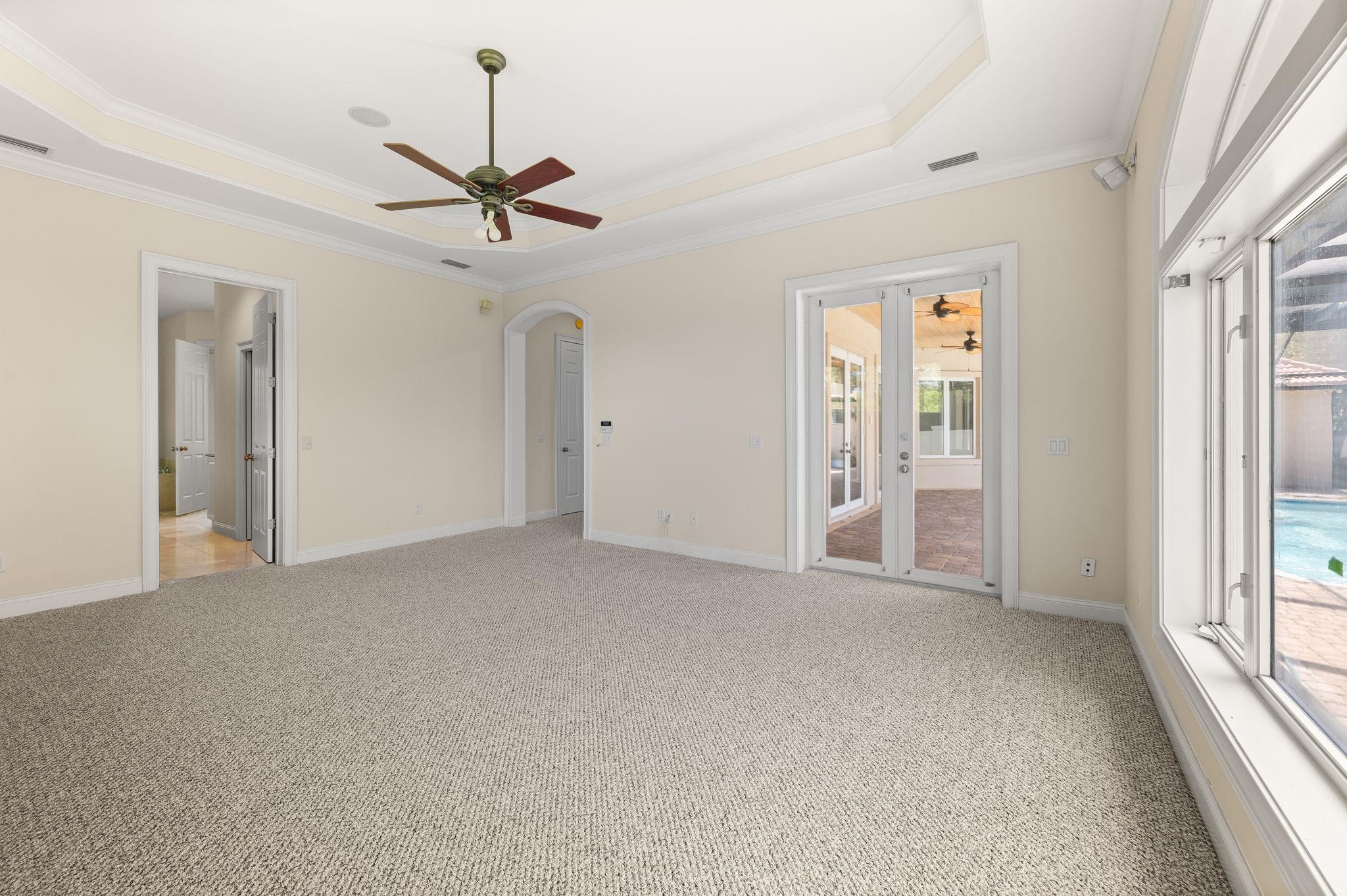 Image 31 of 61 For 308 Marsh Point Cir
