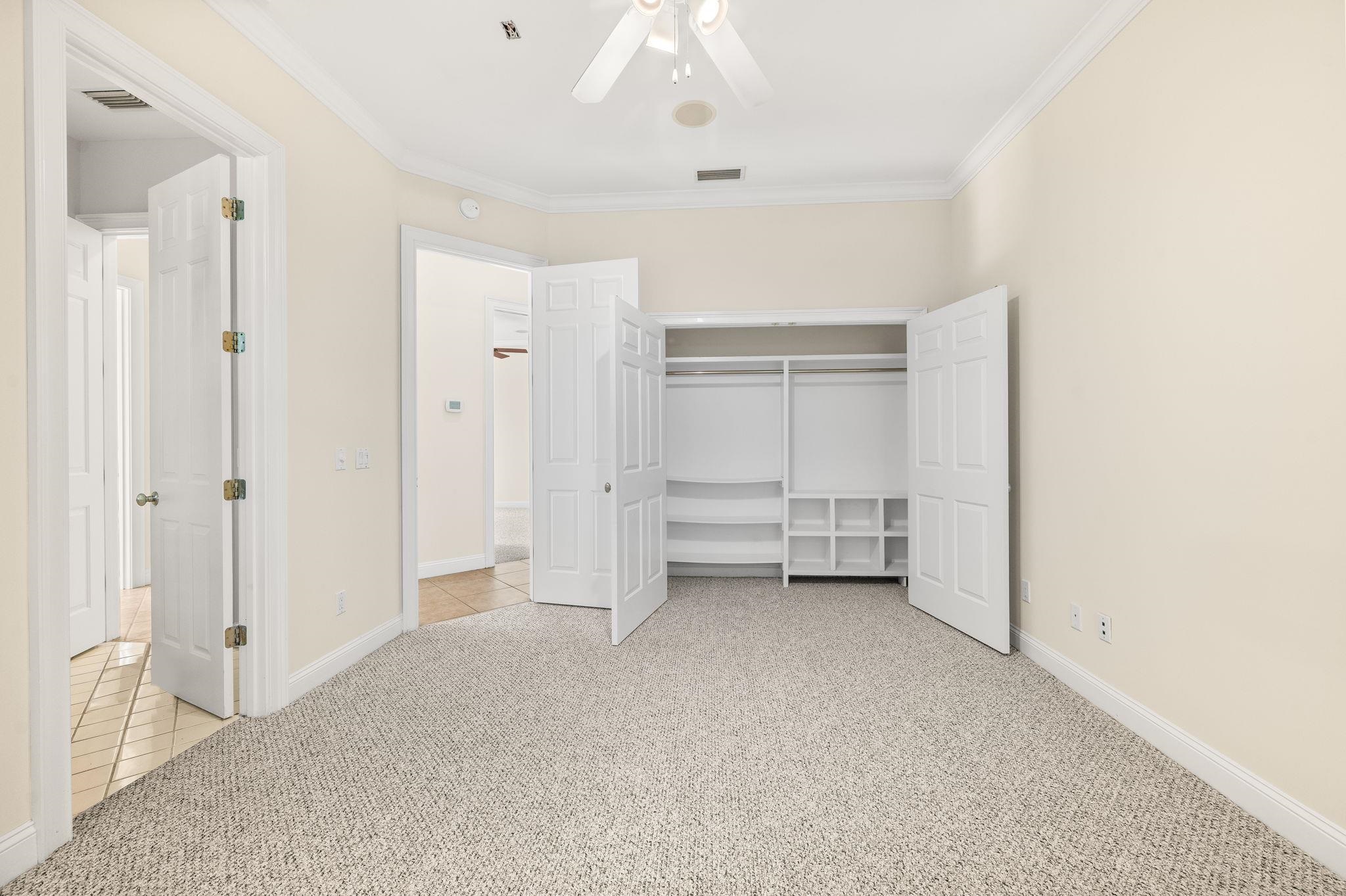 Image 43 of 61 For 308 Marsh Point Cir