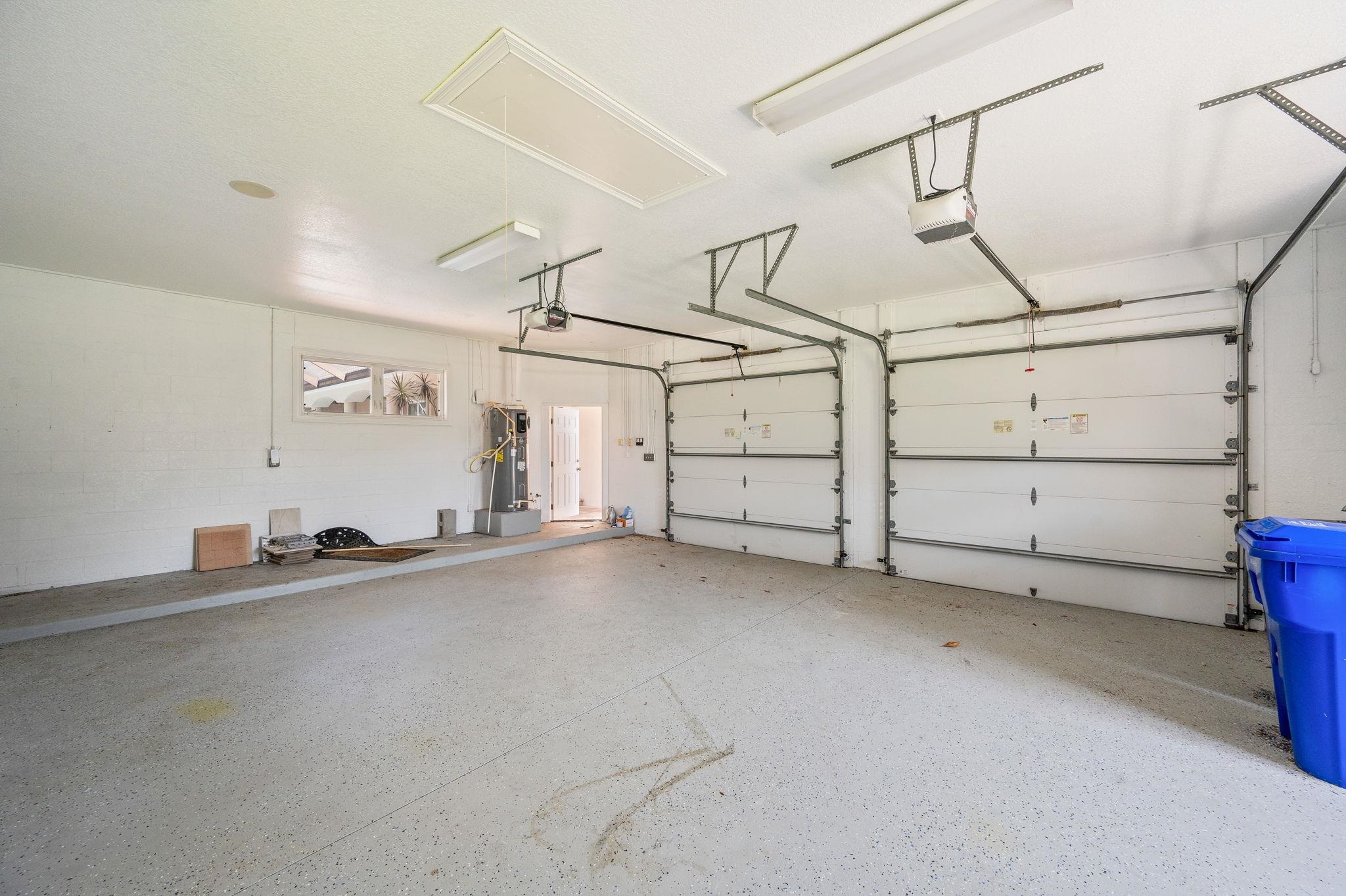 Image 45 of 61 For 308 Marsh Point Cir