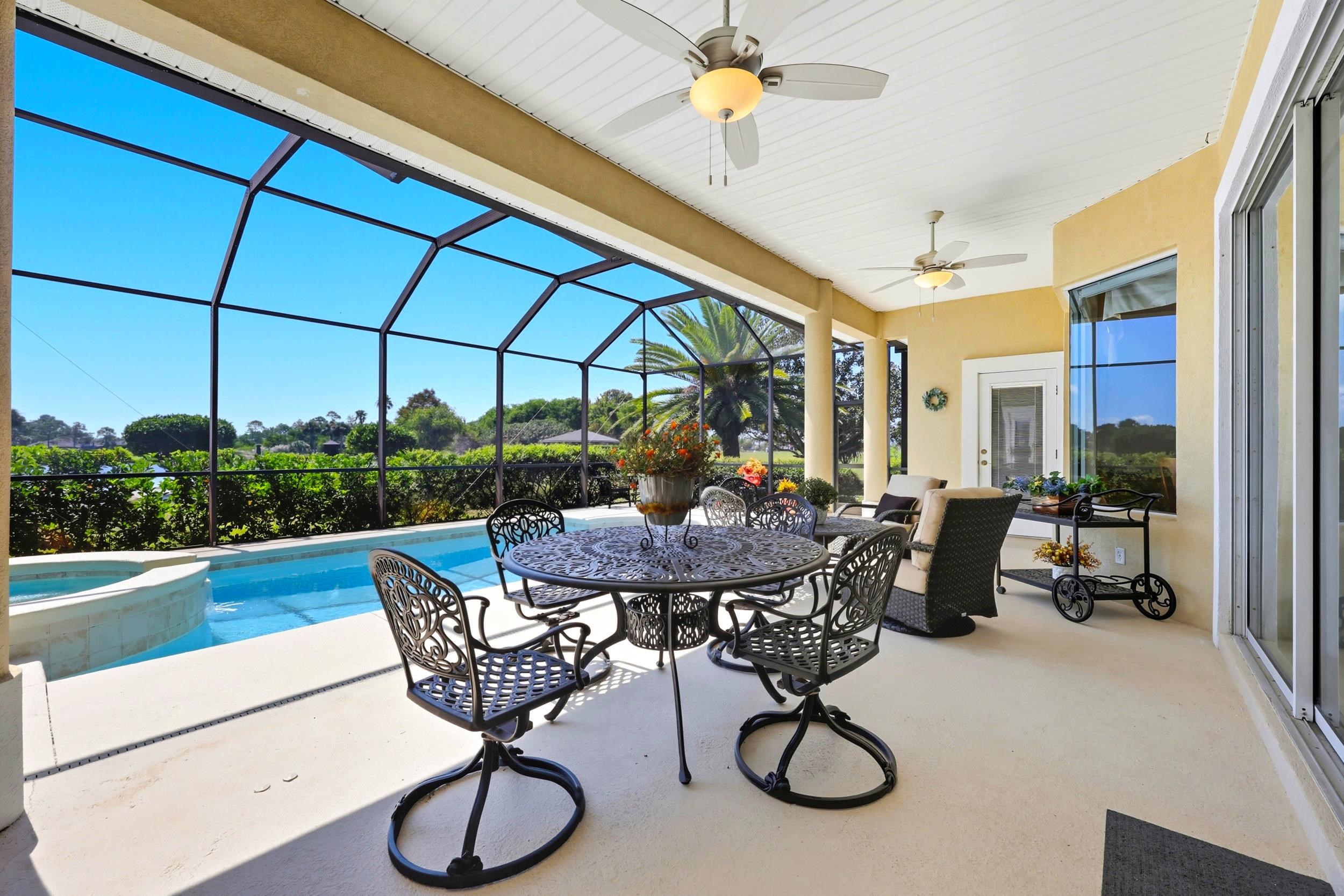 Image 41 of 82 For 305 Marsh Point Cir