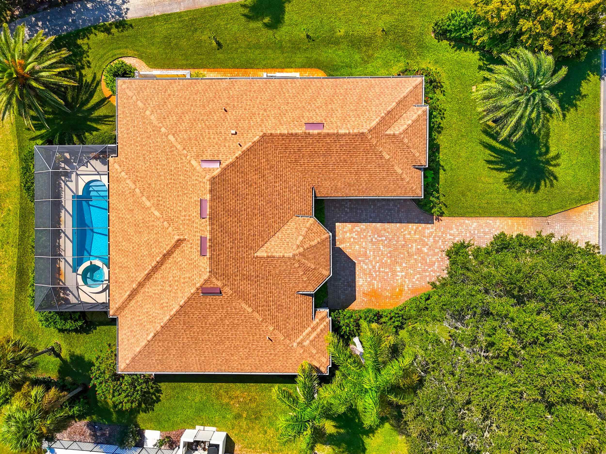 Image 70 of 82 For 305 Marsh Point Cir