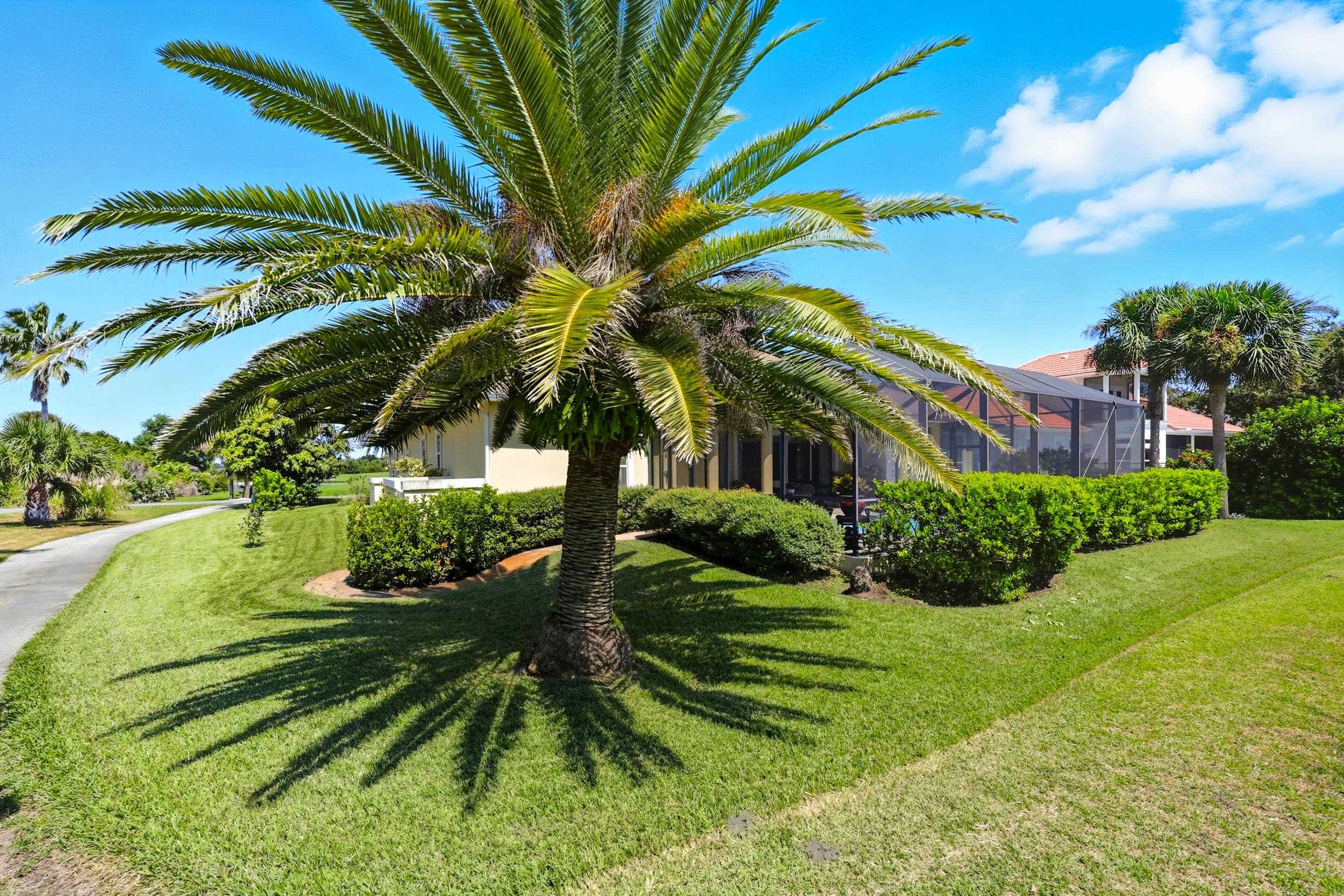 Image 73 of 82 For 305 Marsh Point Cir