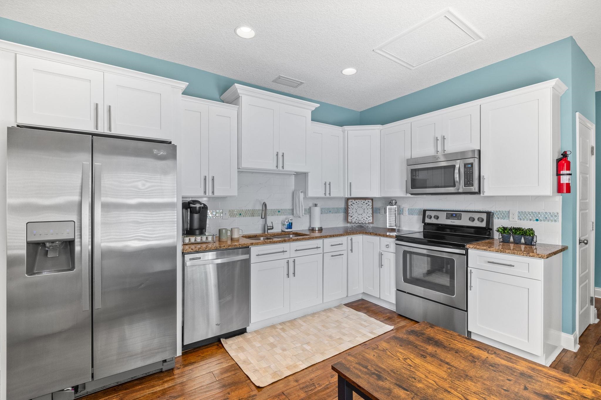 Image 17 of 100 For 251 Riberia St