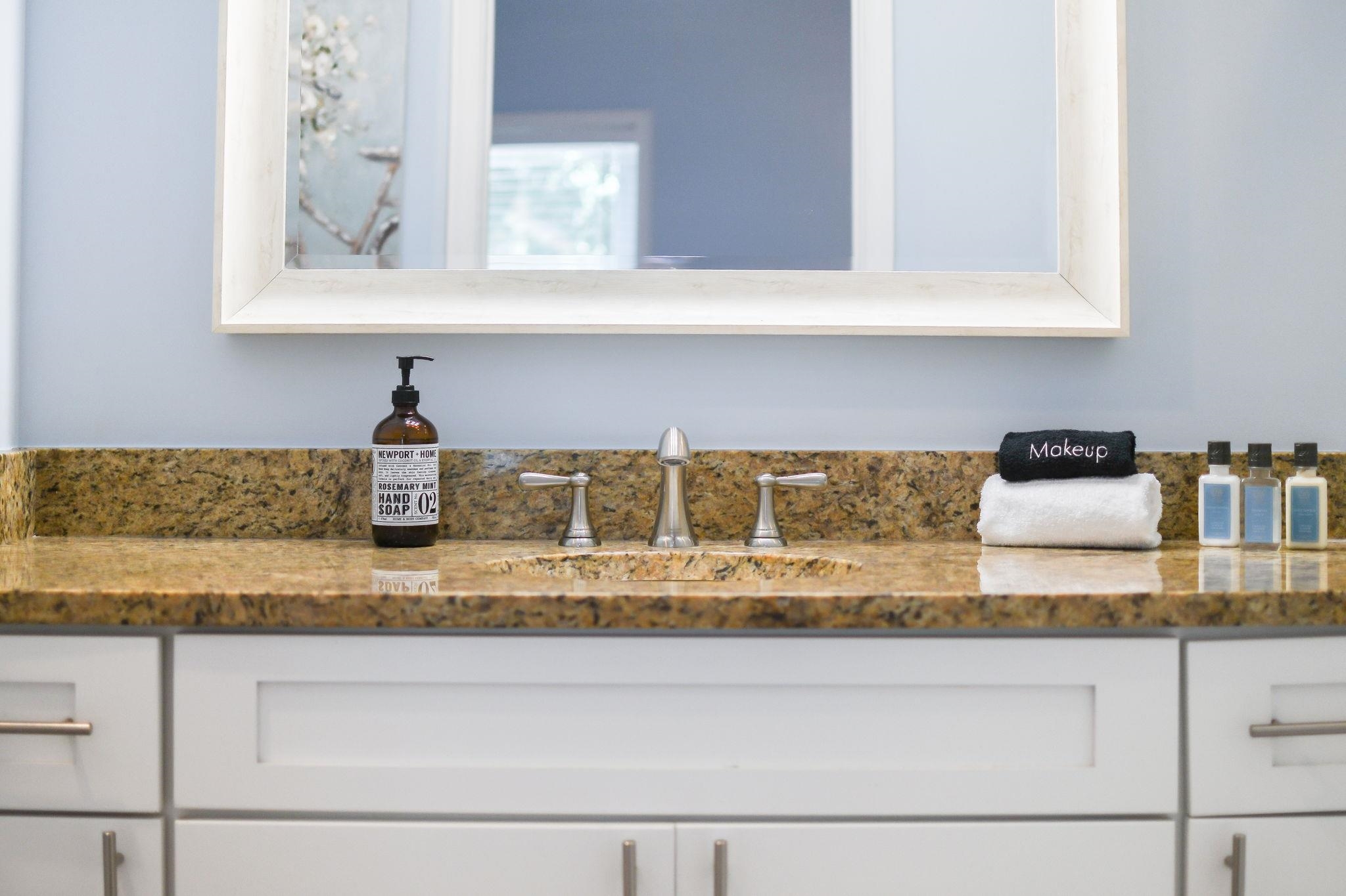 Image 28 of 100 For 251 Riberia St