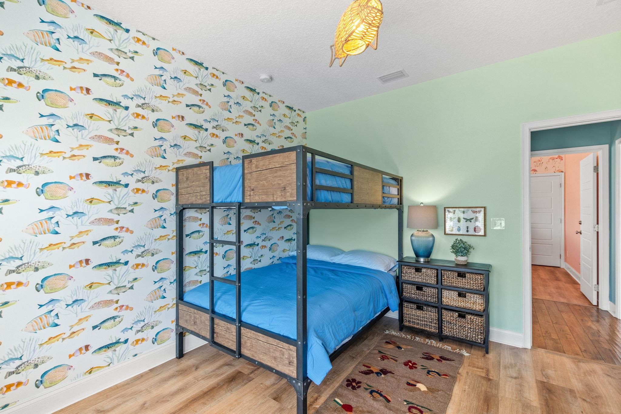 Image 32 of 100 For 251 Riberia St