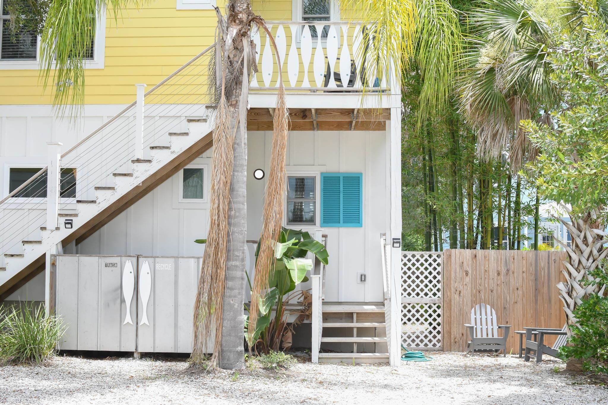 Image 43 of 100 For 251 Riberia St