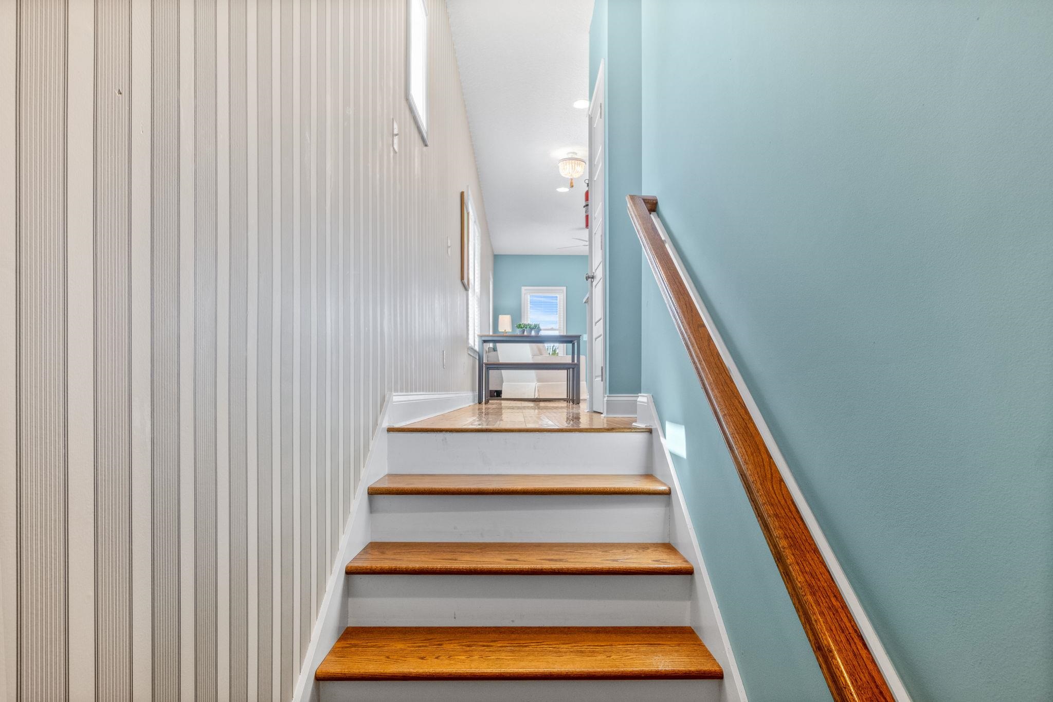 Image 5 of 100 For 251 Riberia St