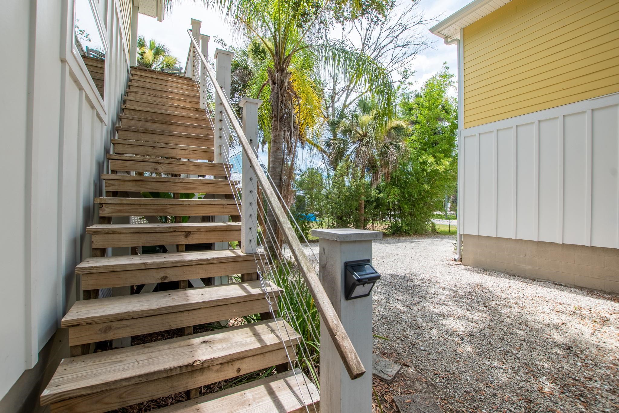 Image 75 of 100 For 251 Riberia St