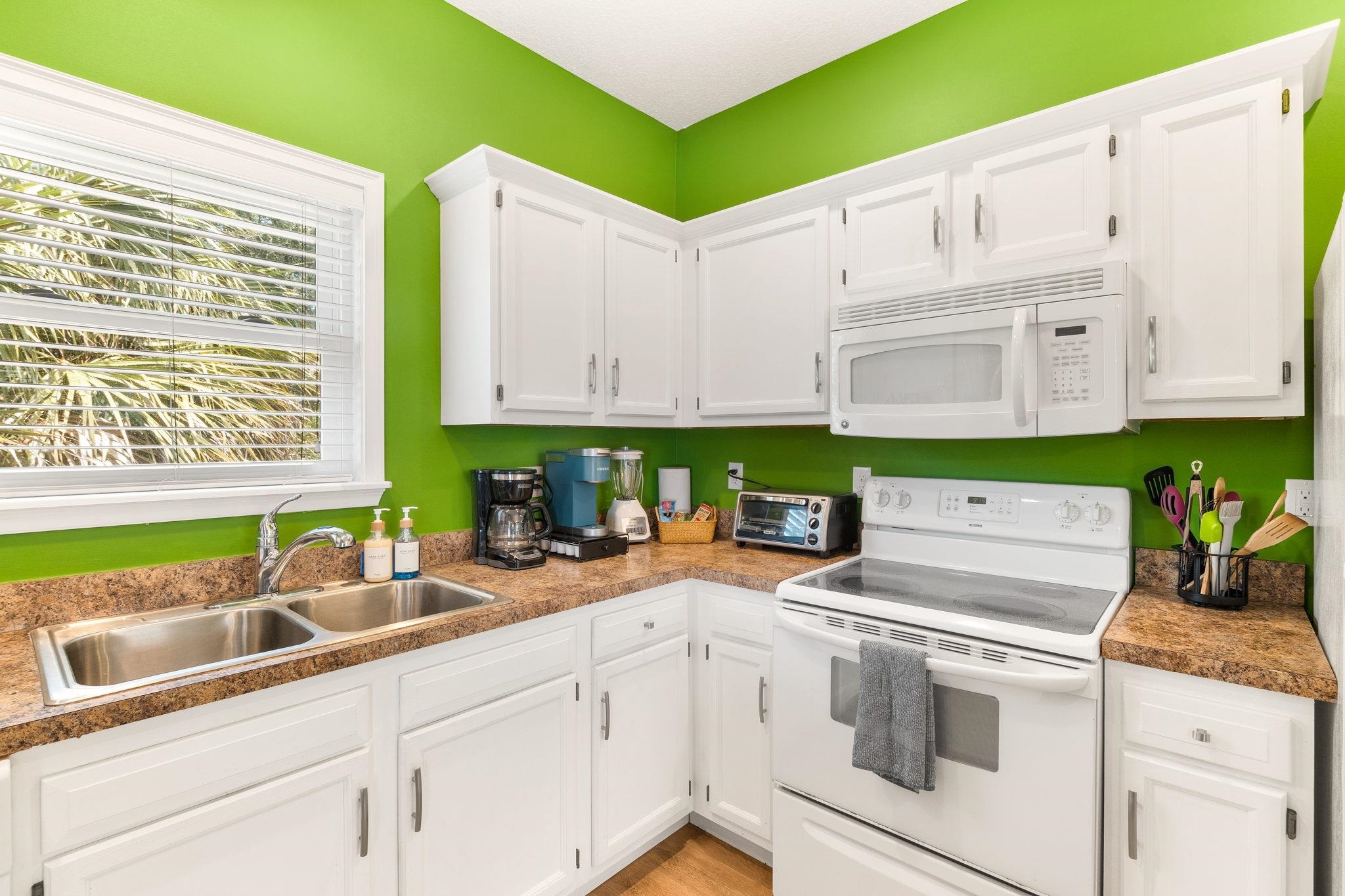 Image 85 of 100 For 251 Riberia St